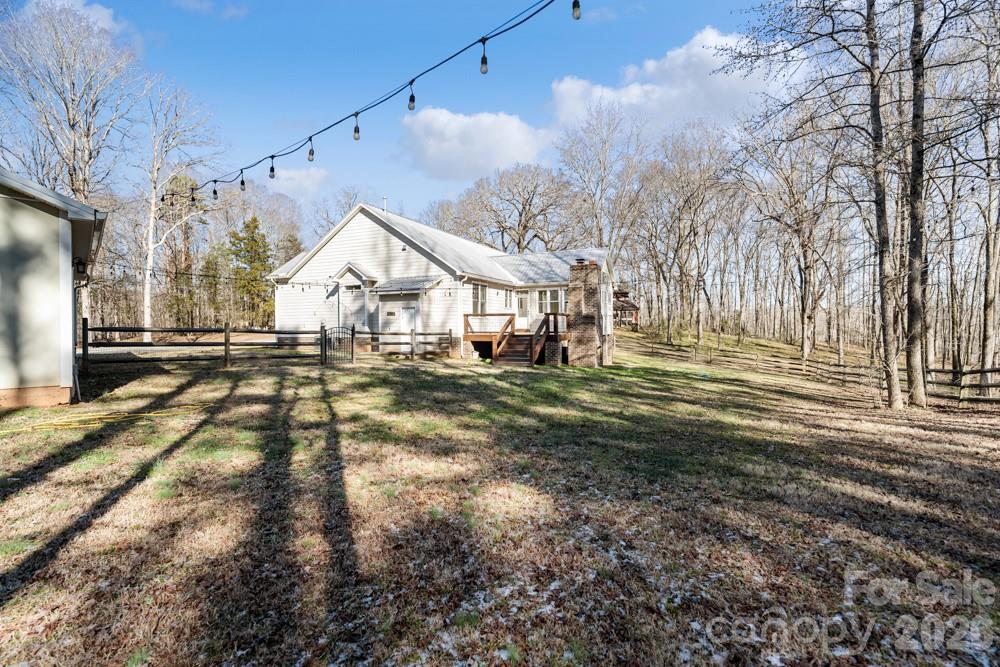 2370 Killian Road — Edgemoor