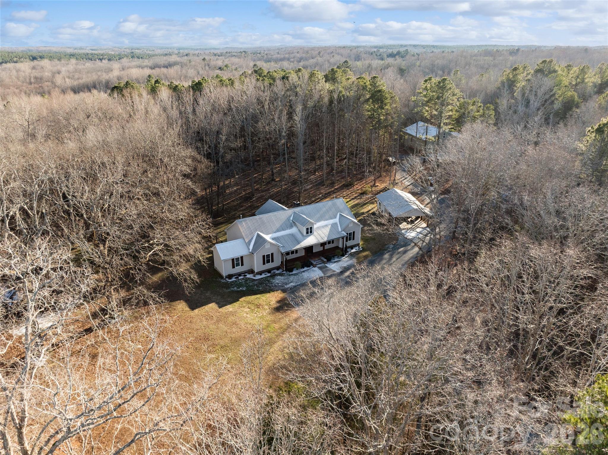 2370 Killian Road — Edgemoor