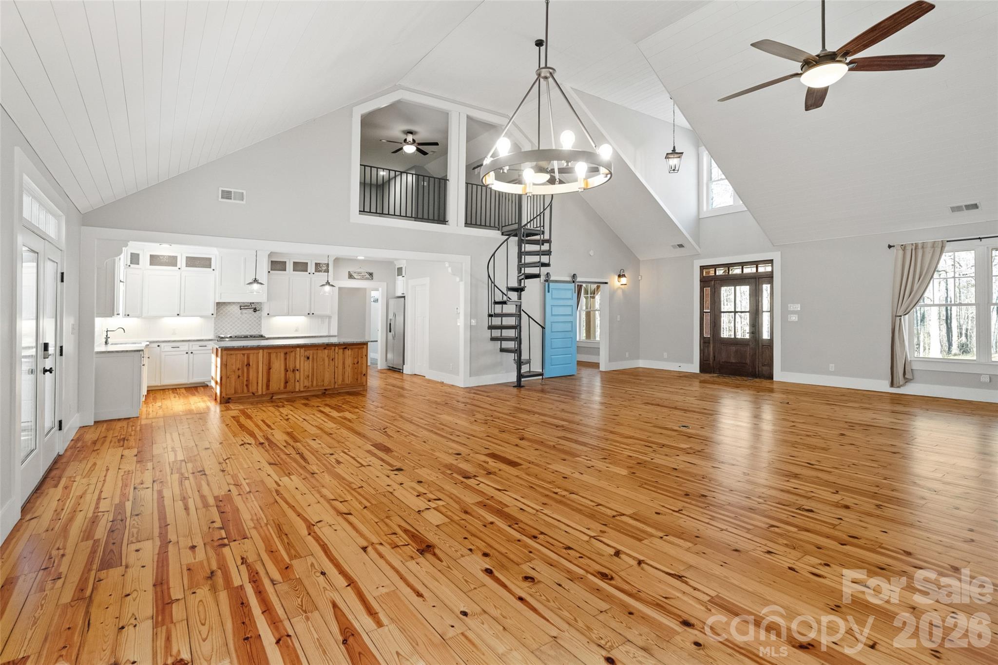 2370 Killian Road — Edgemoor