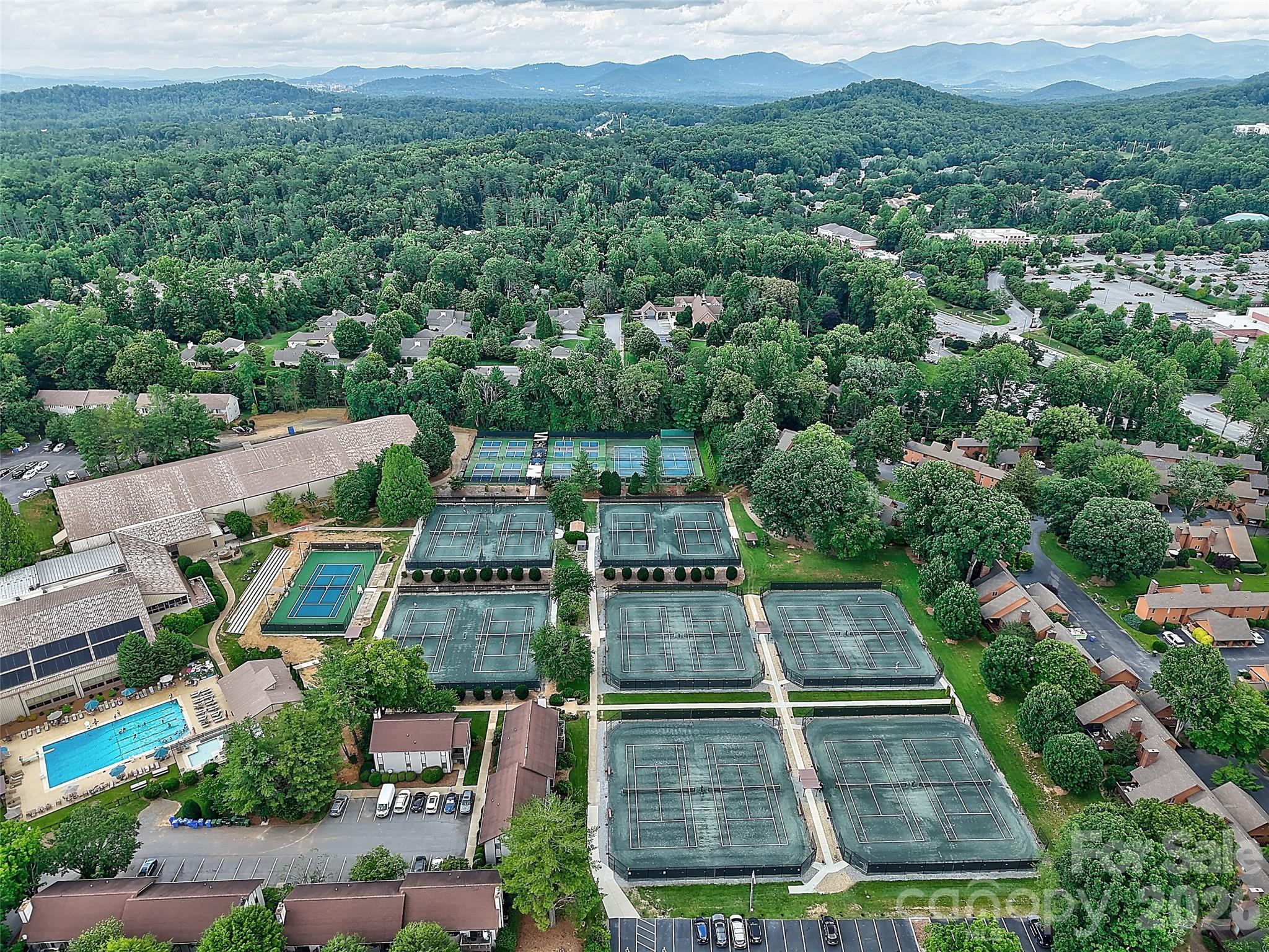 201 Racquet Club Road #15 — Asheville