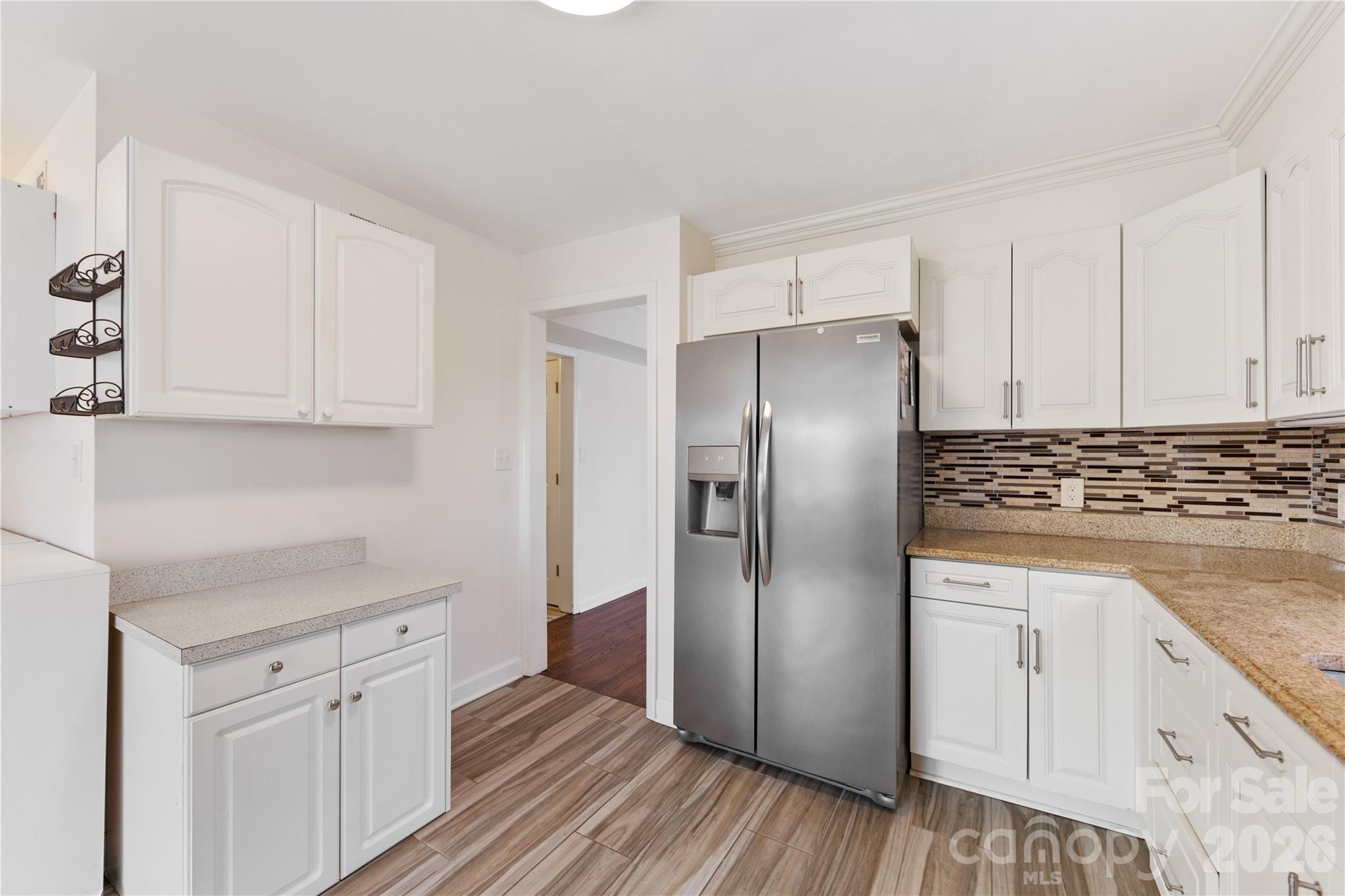 2240 Lawton Bluff Road — Charlotte