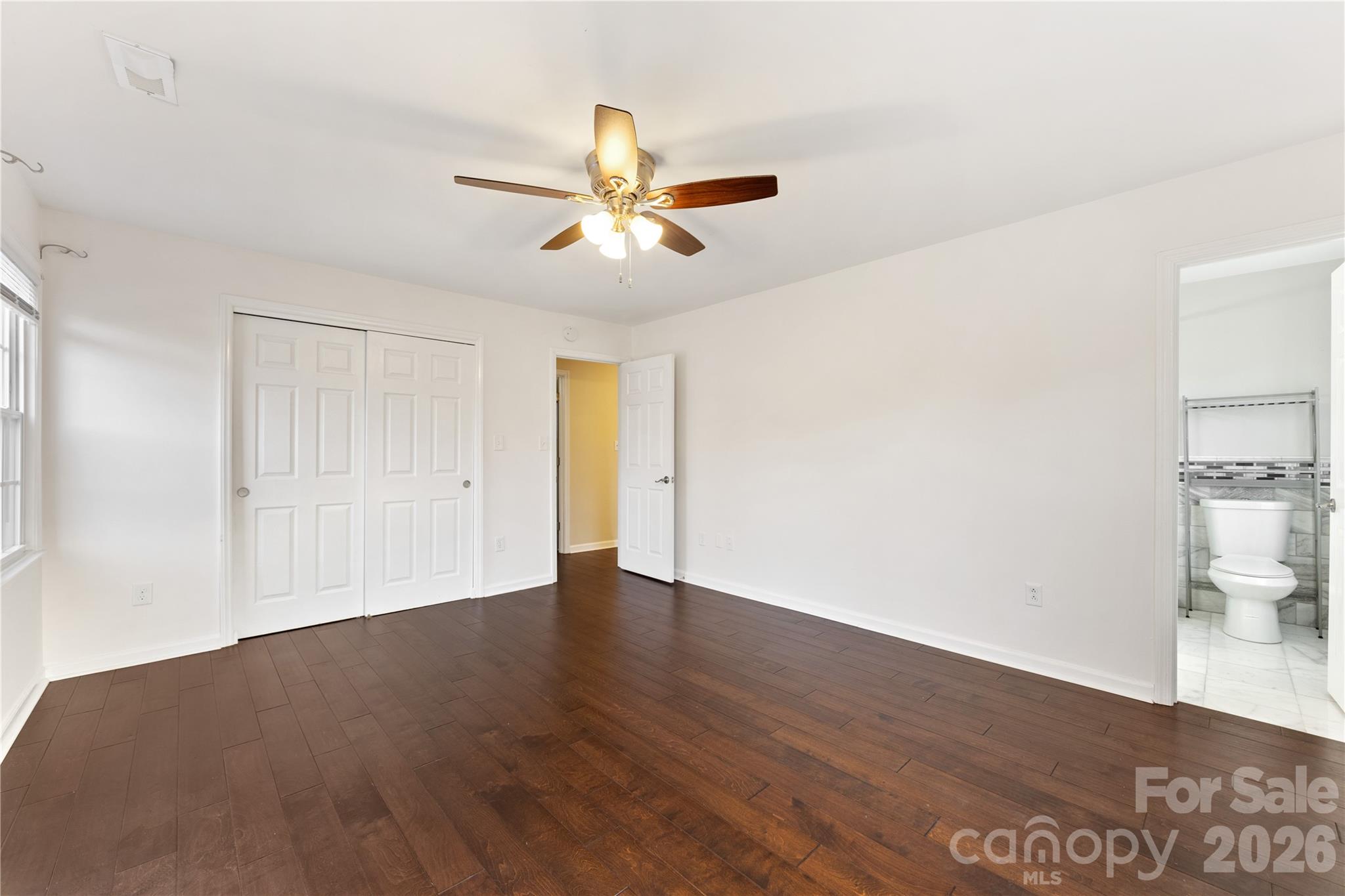 2240 Lawton Bluff Road — Charlotte