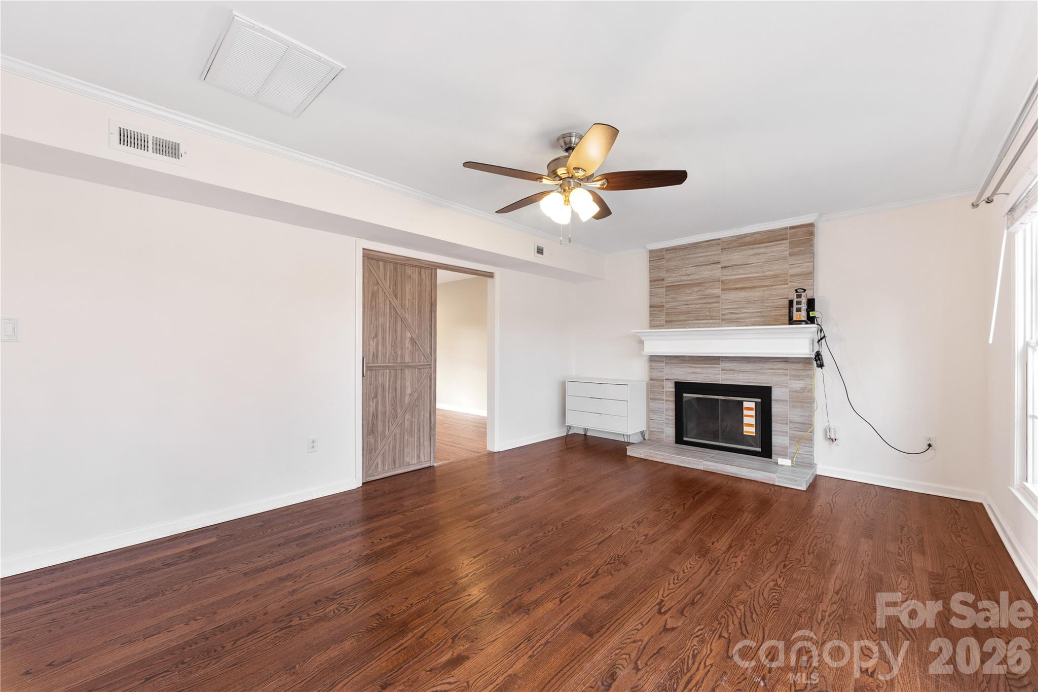 2240 Lawton Bluff Road — Charlotte
