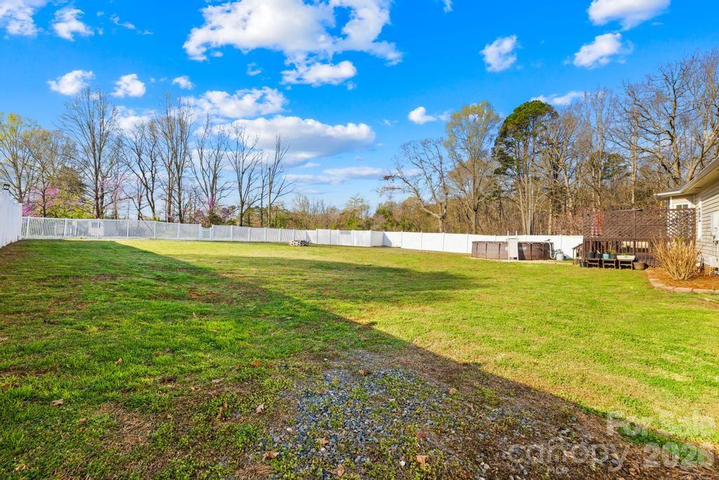 105 Laura Court — Cherryville