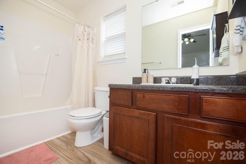 3733 Catawba Creek Drive — Gastonia