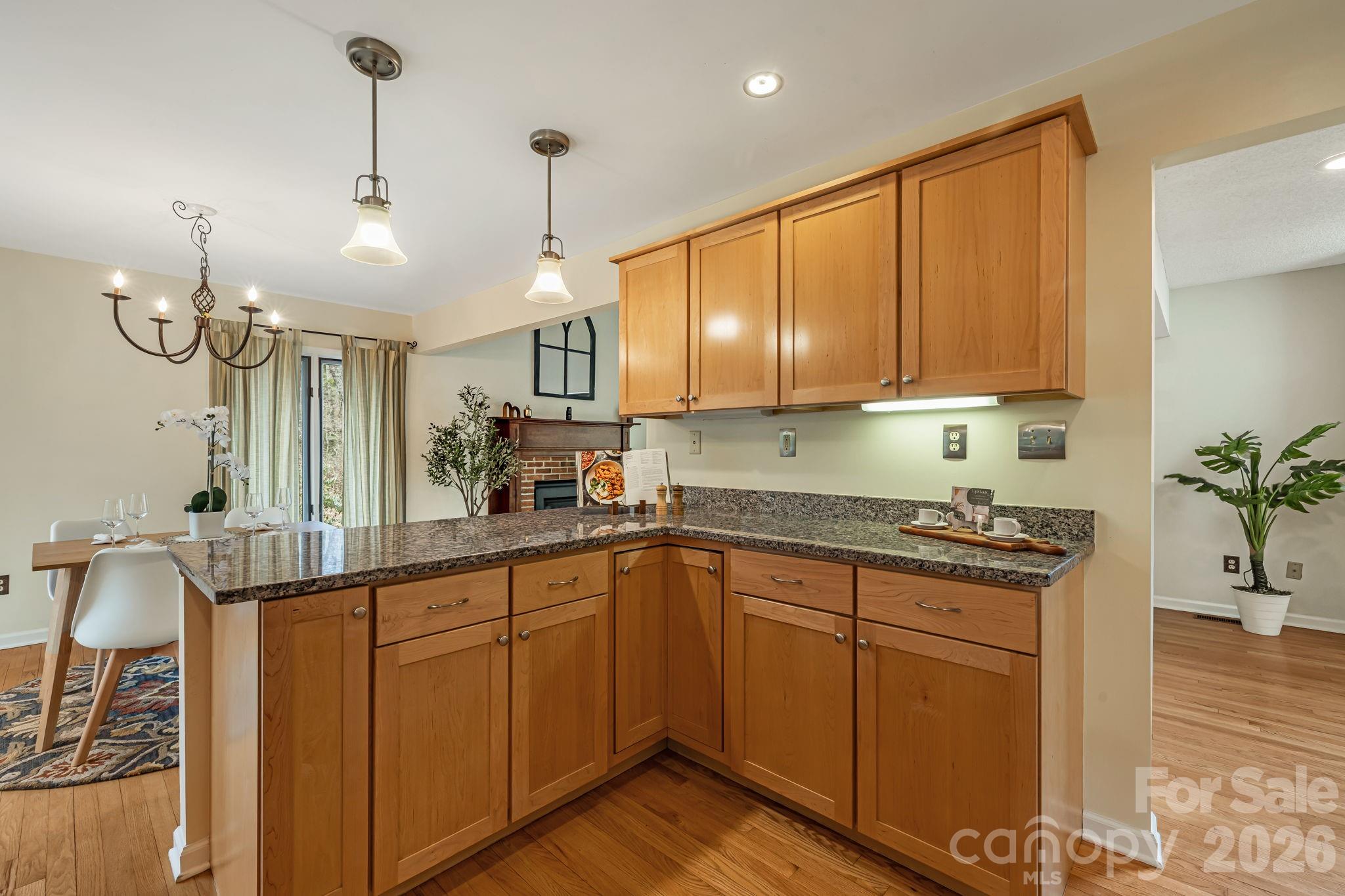 45 Windward Drive — Asheville