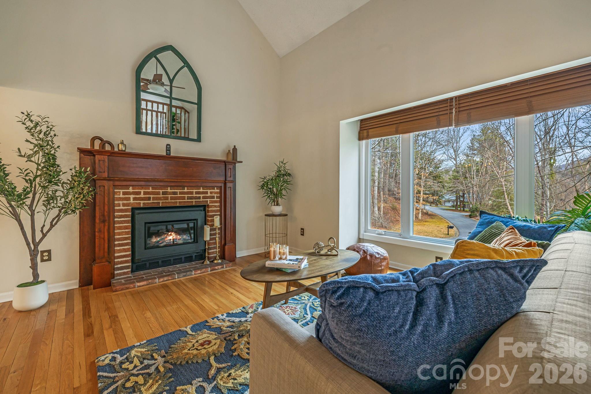 45 Windward Drive — Asheville