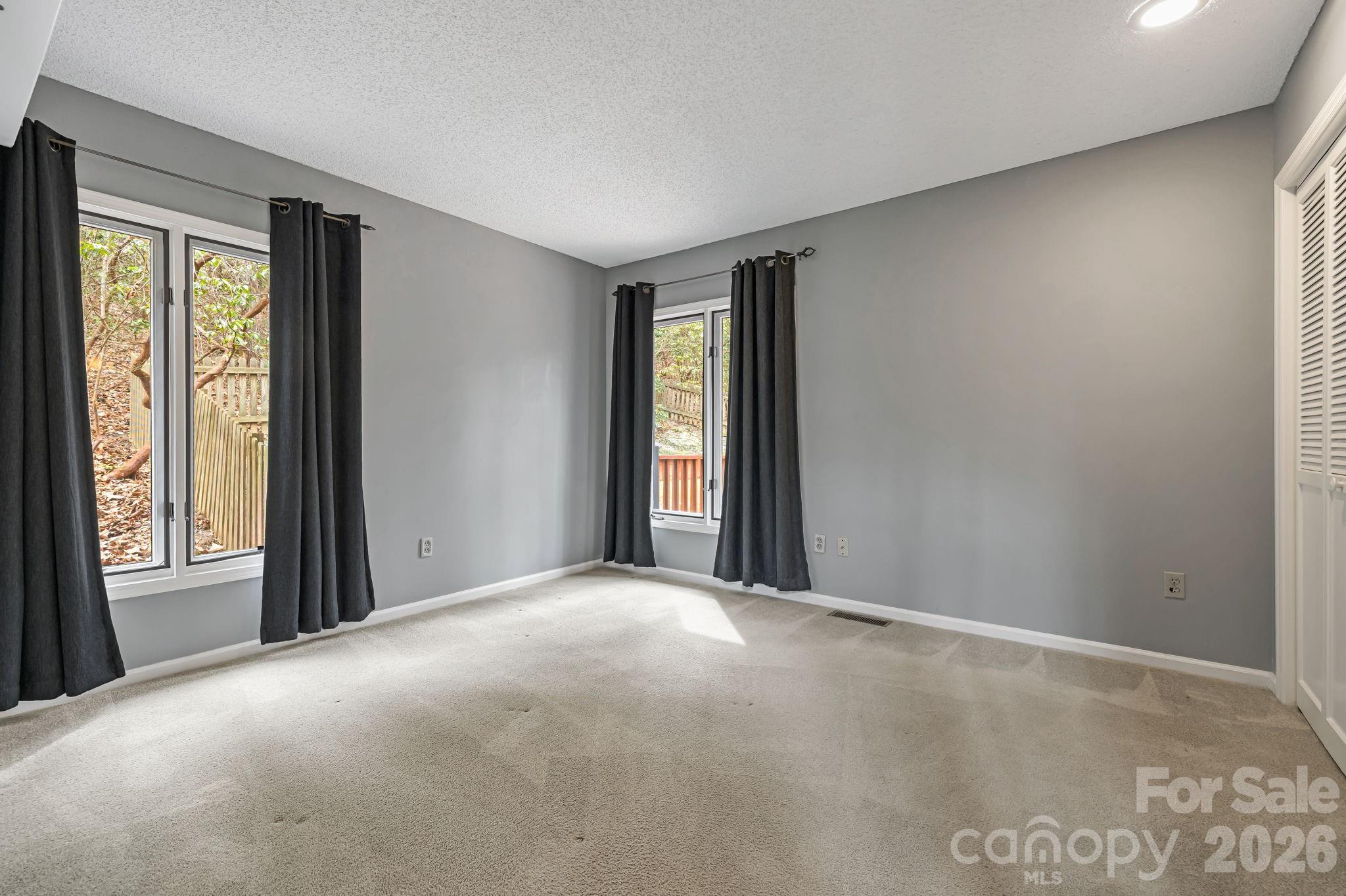 45 Windward Drive — Asheville