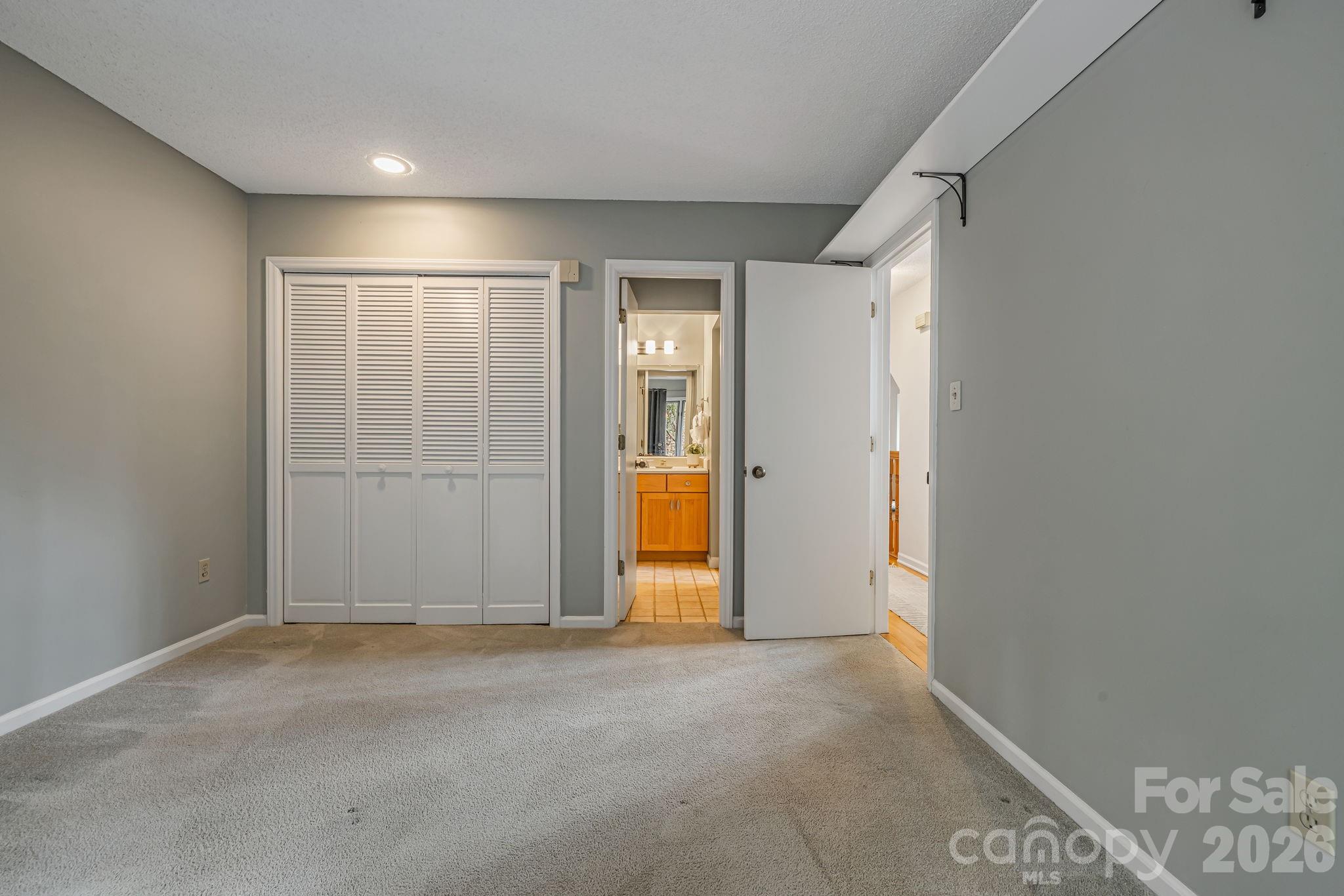 45 Windward Drive — Asheville