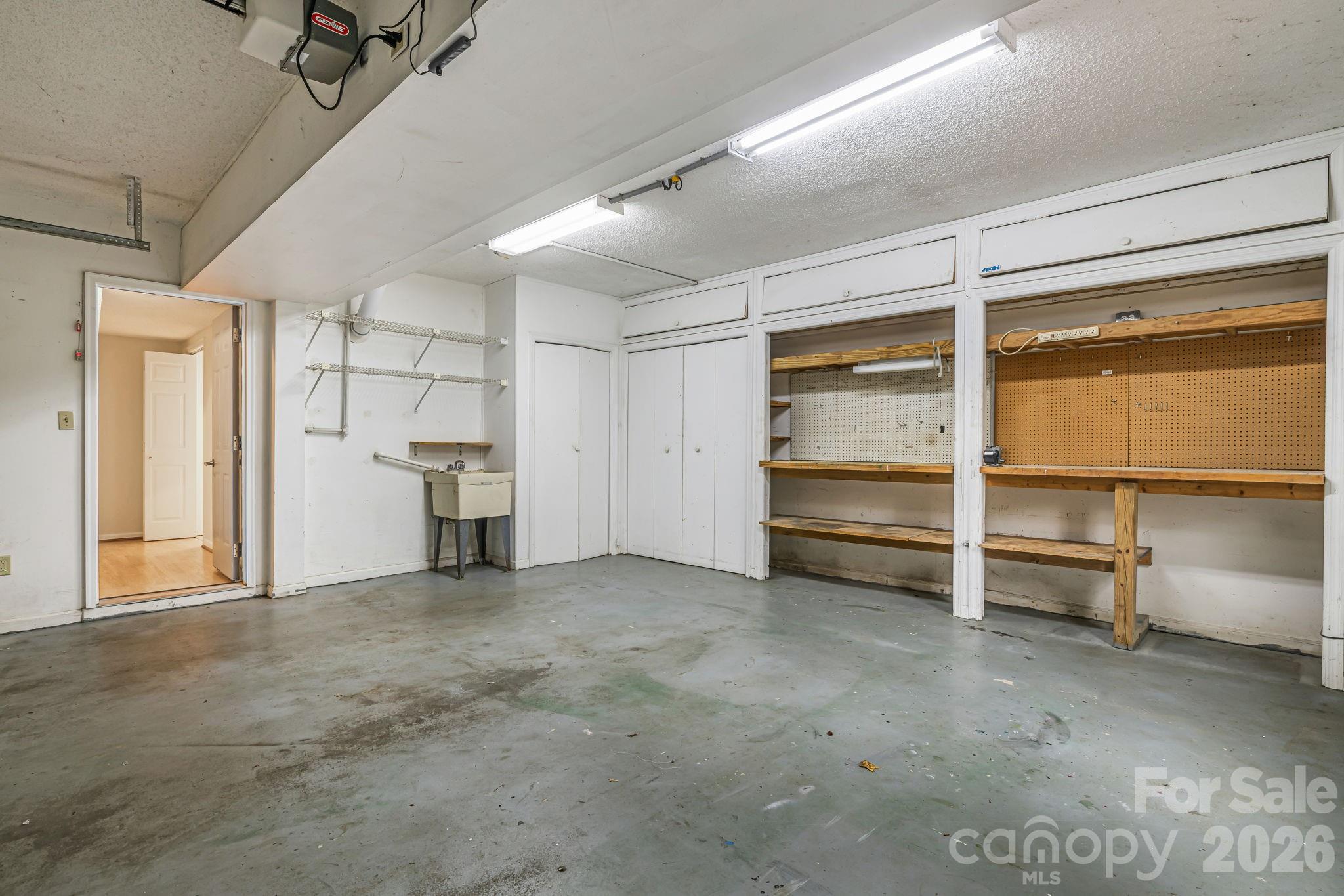 45 Windward Drive — Asheville
