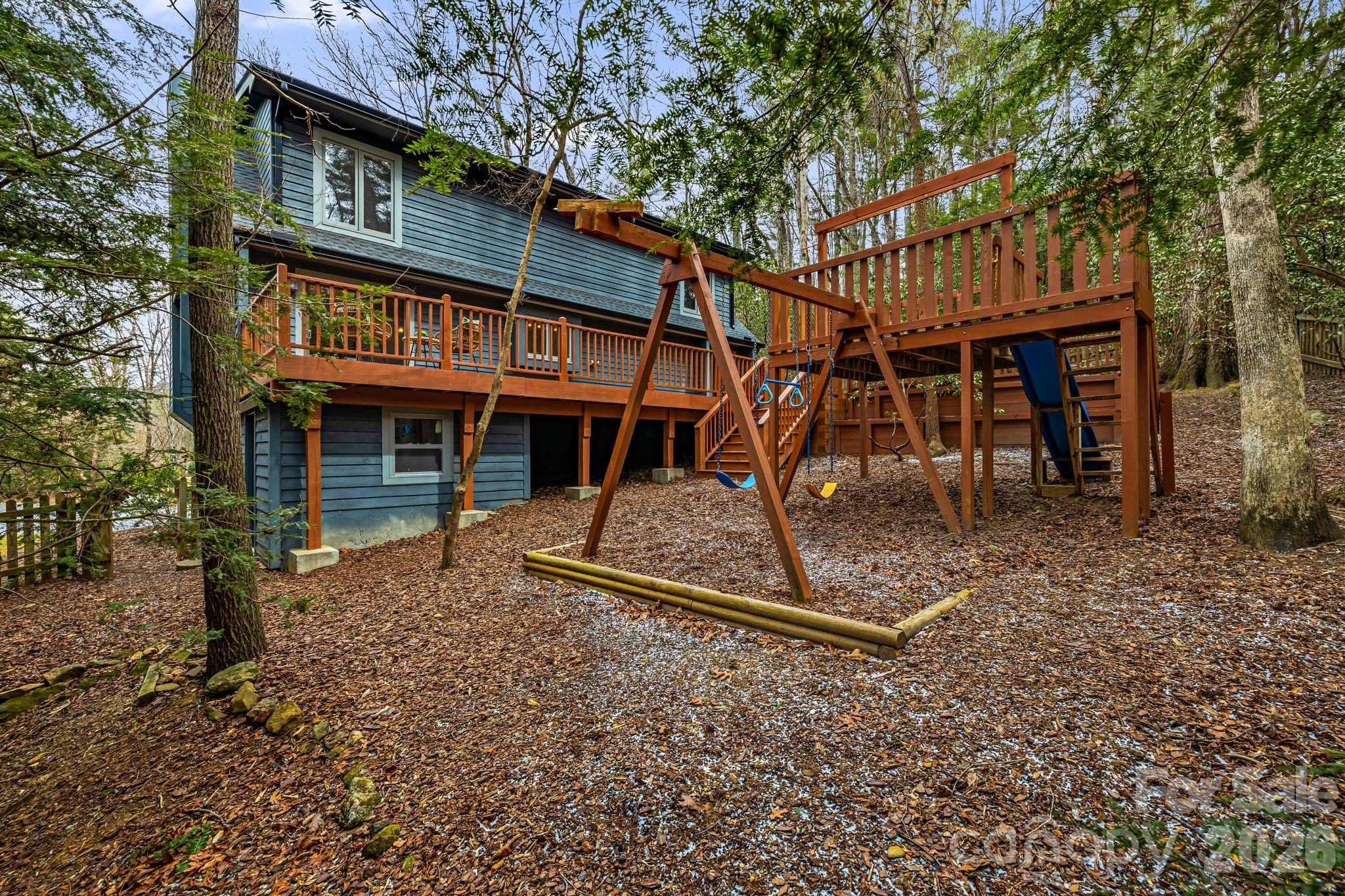 45 Windward Drive — Asheville