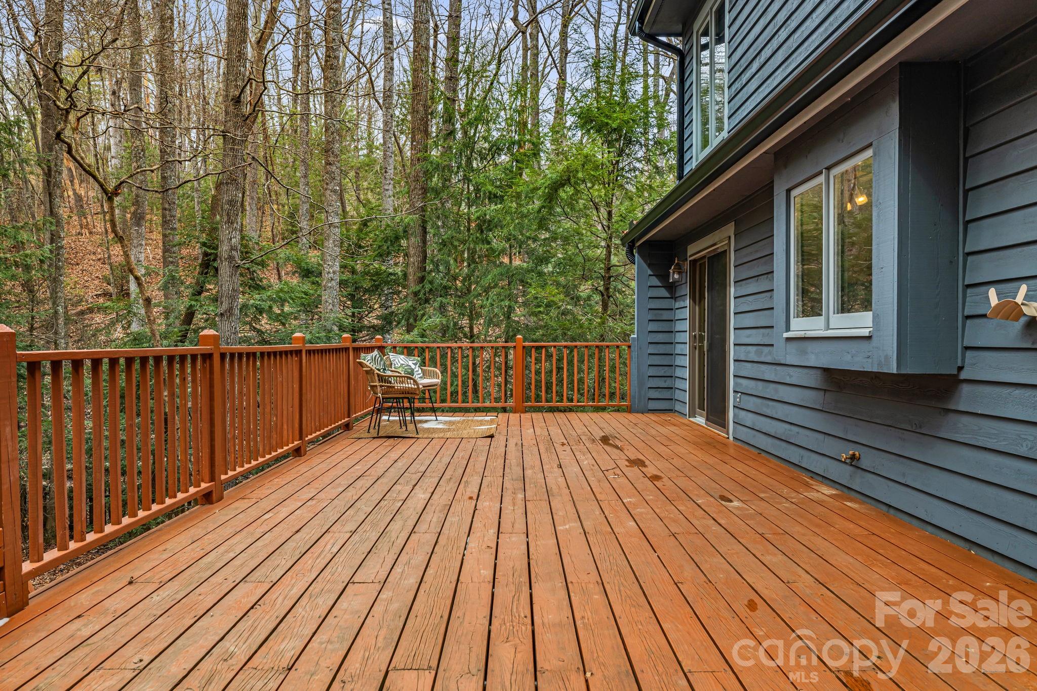 45 Windward Drive — Asheville