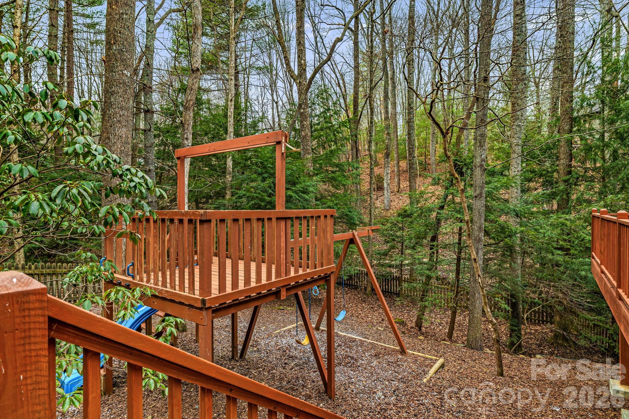 45 Windward Drive — Asheville