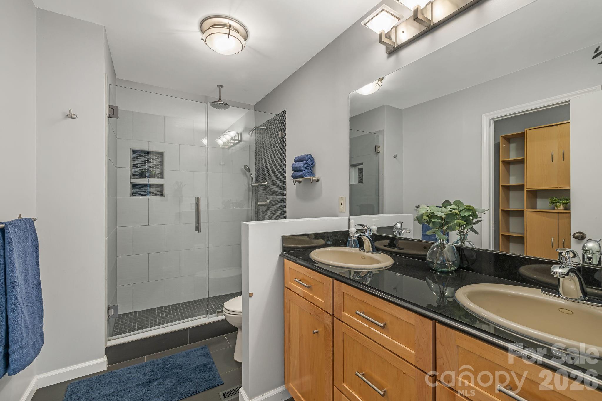 45 Windward Drive — Asheville