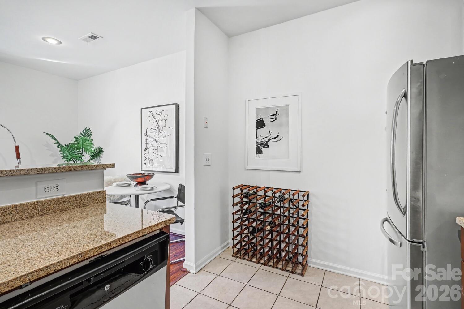 525 N Graham Street #3B — Charlotte