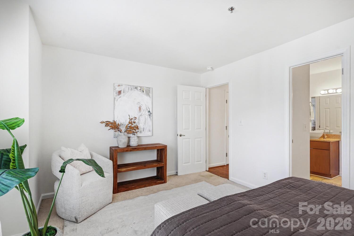 525 N Graham Street #3B — Charlotte
