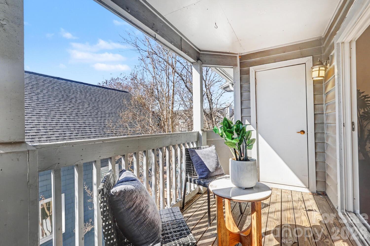 525 N Graham Street #3B — Charlotte