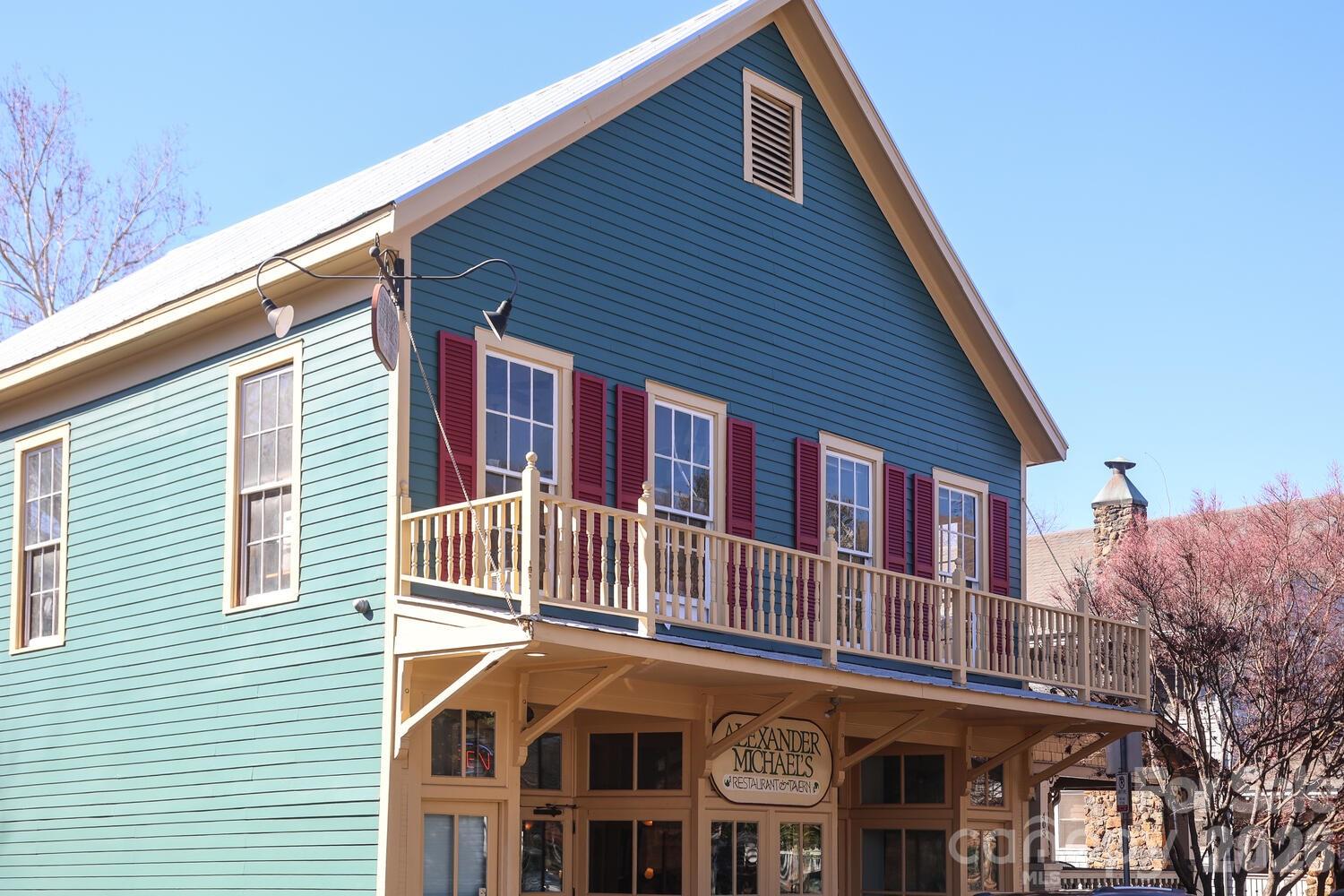 525 N Graham Street #3B — Charlotte