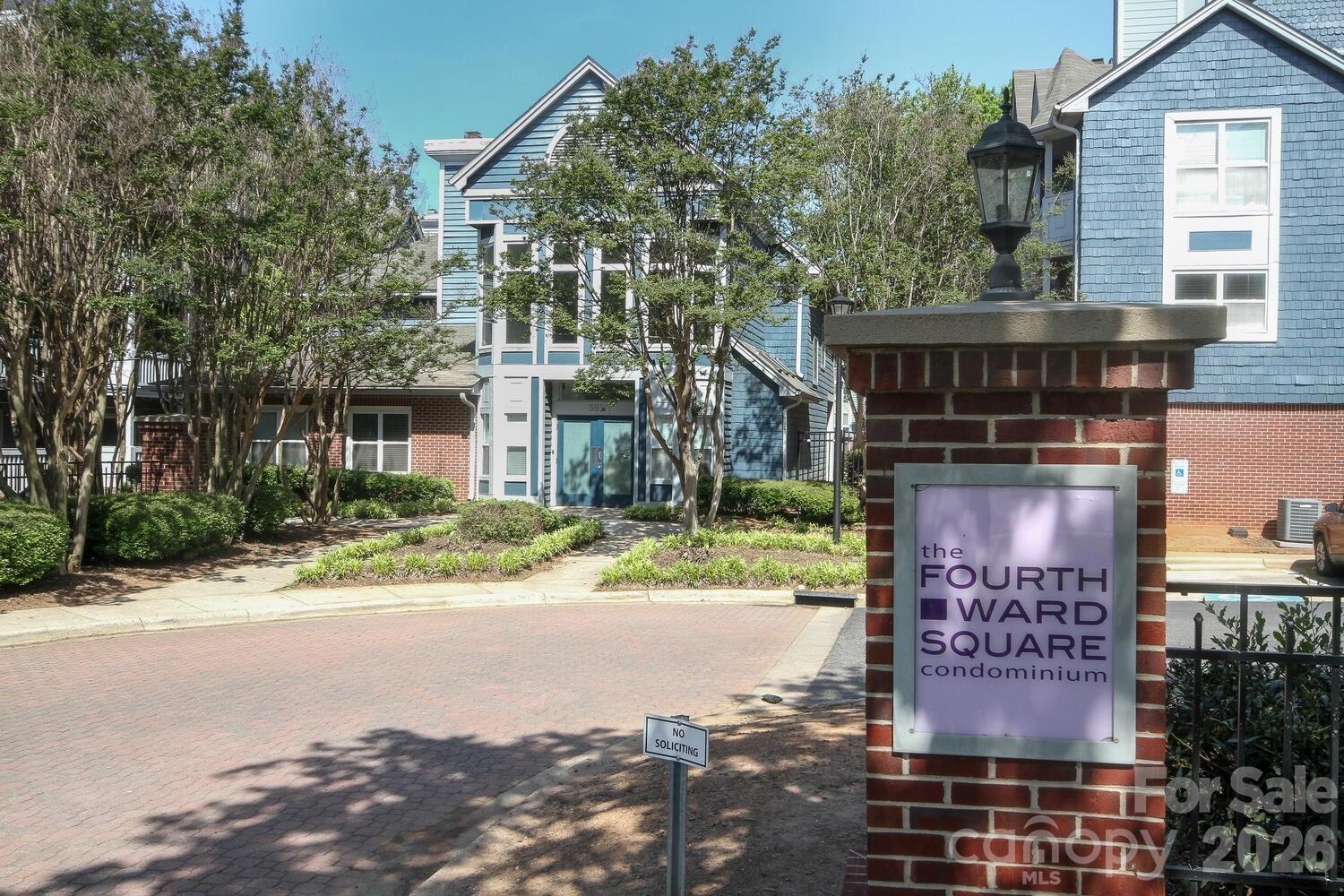 525 N Graham Street #3B — Charlotte
