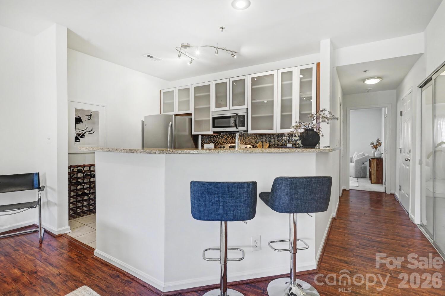 525 N Graham Street #3B — Charlotte