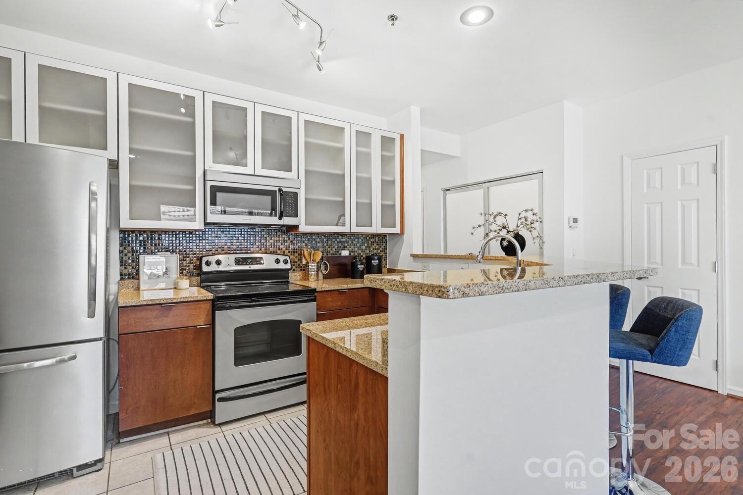 525 N Graham Street #3B — Charlotte