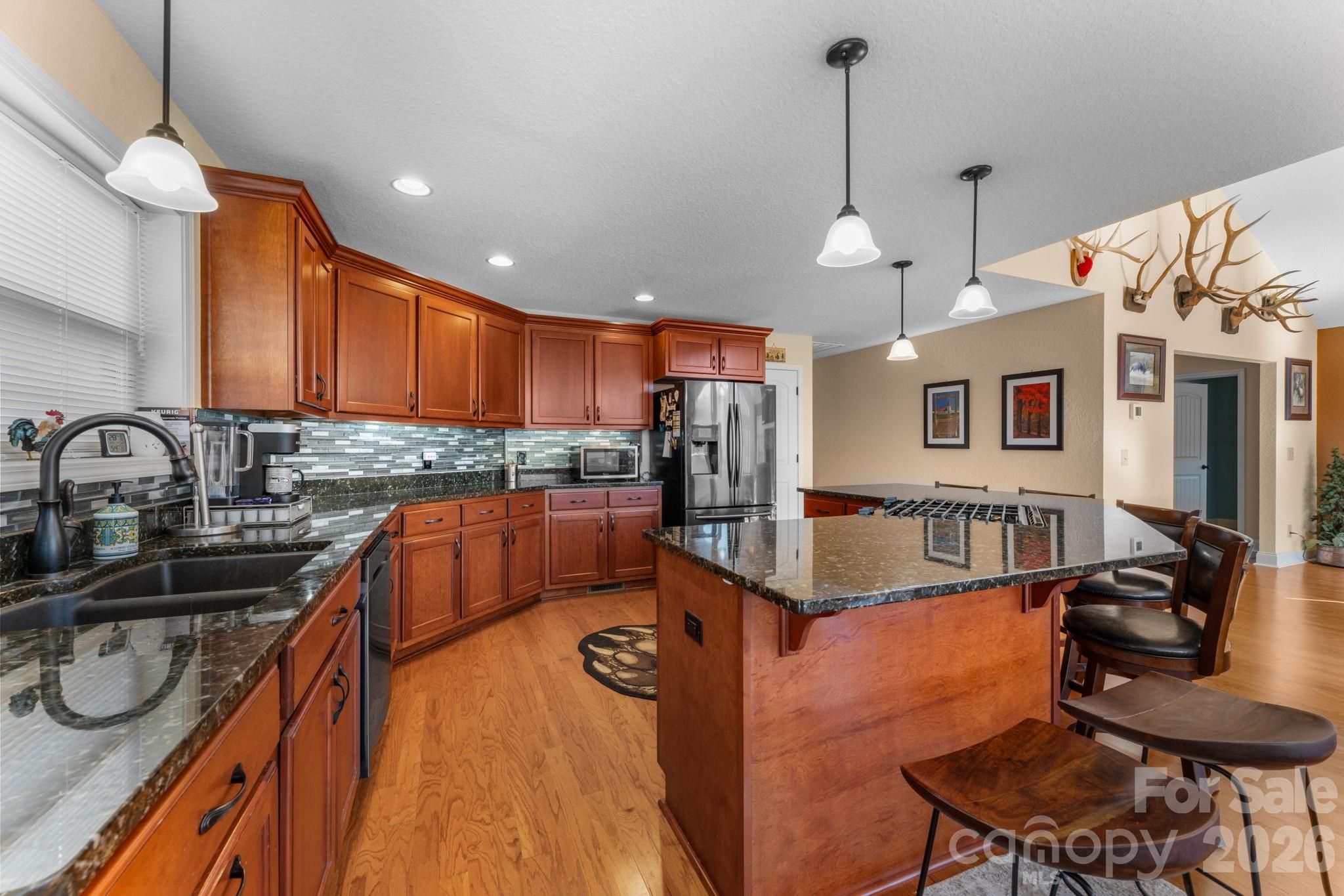 790 Moonlight Trail — Bryson City