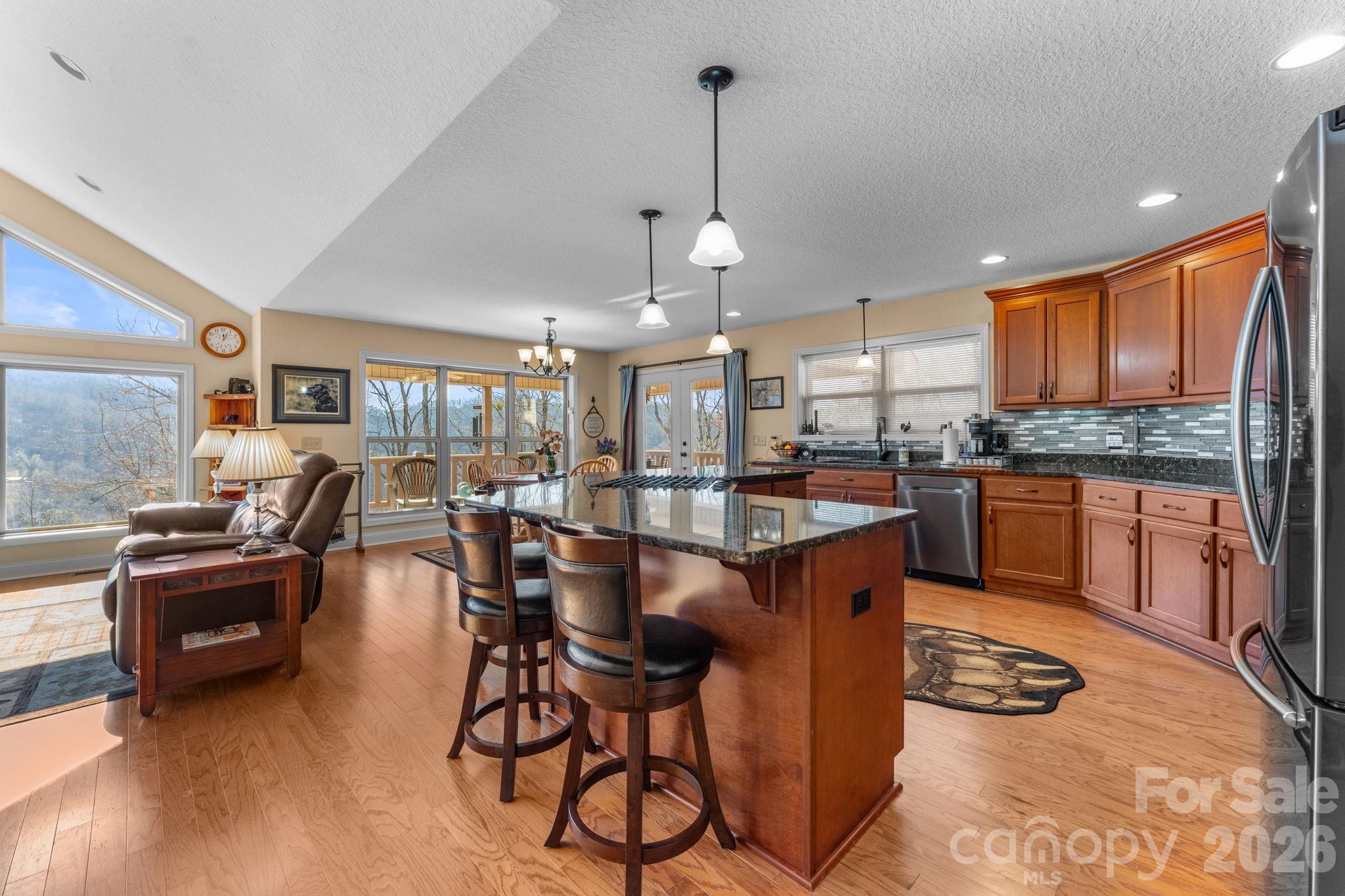 790 Moonlight Trail — Bryson City
