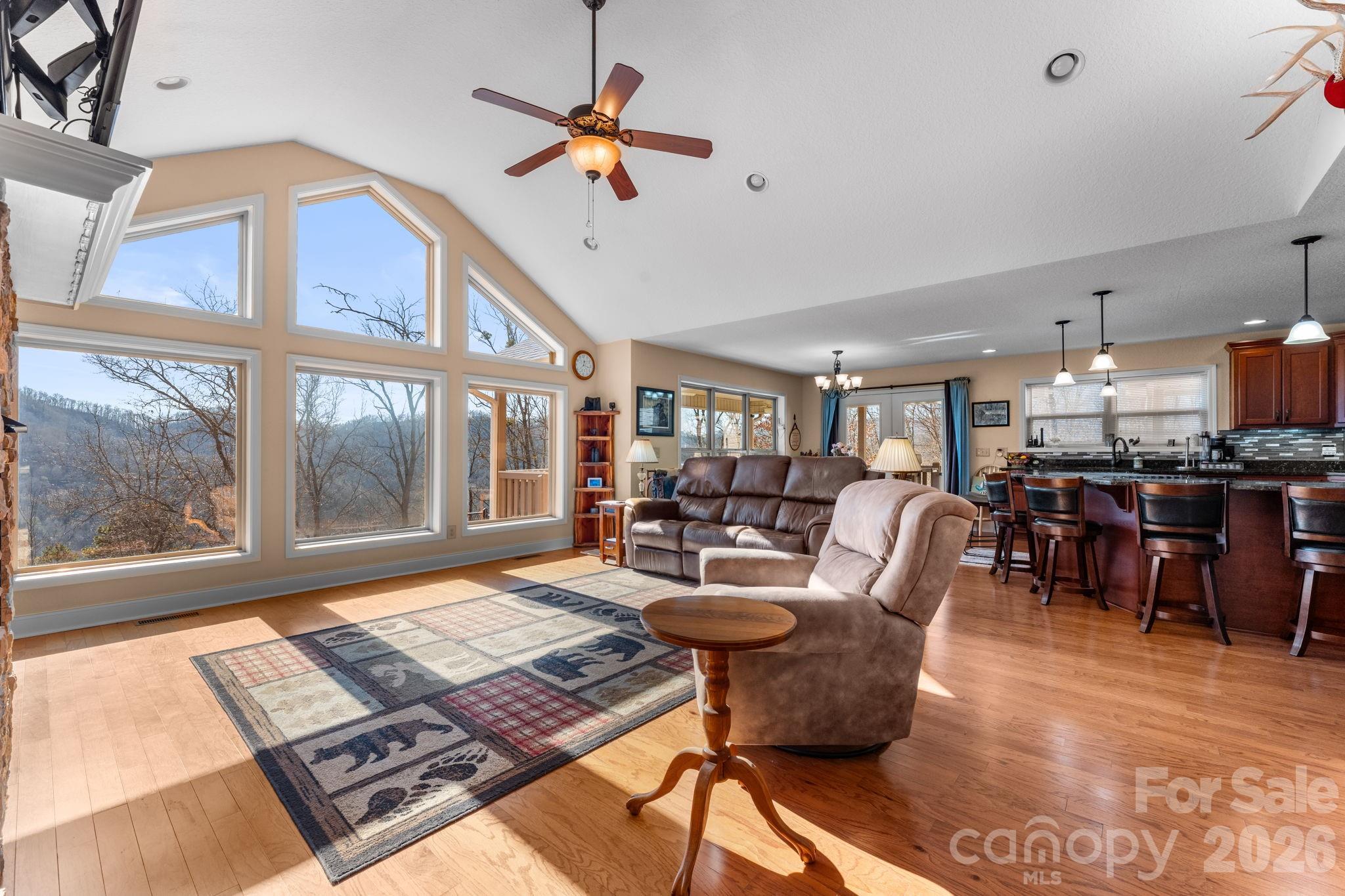 790 Moonlight Trail — Bryson City