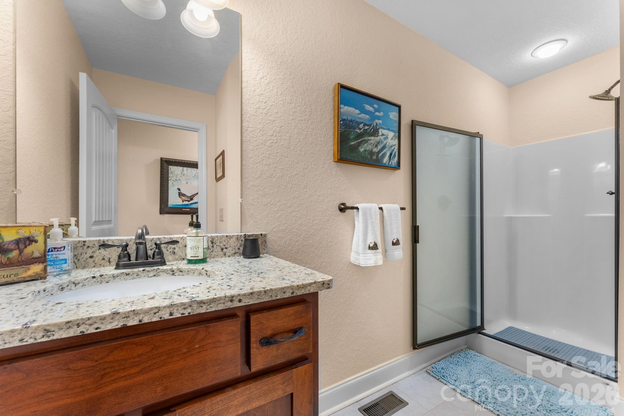 790 Moonlight Trail — Bryson City