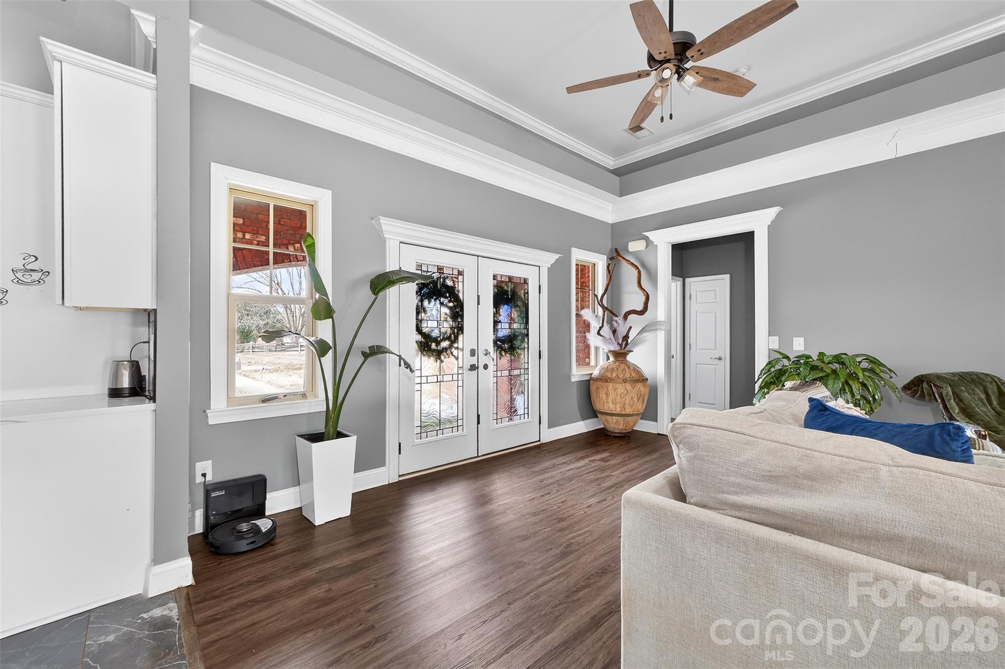 210 florham Drive — Dallas
