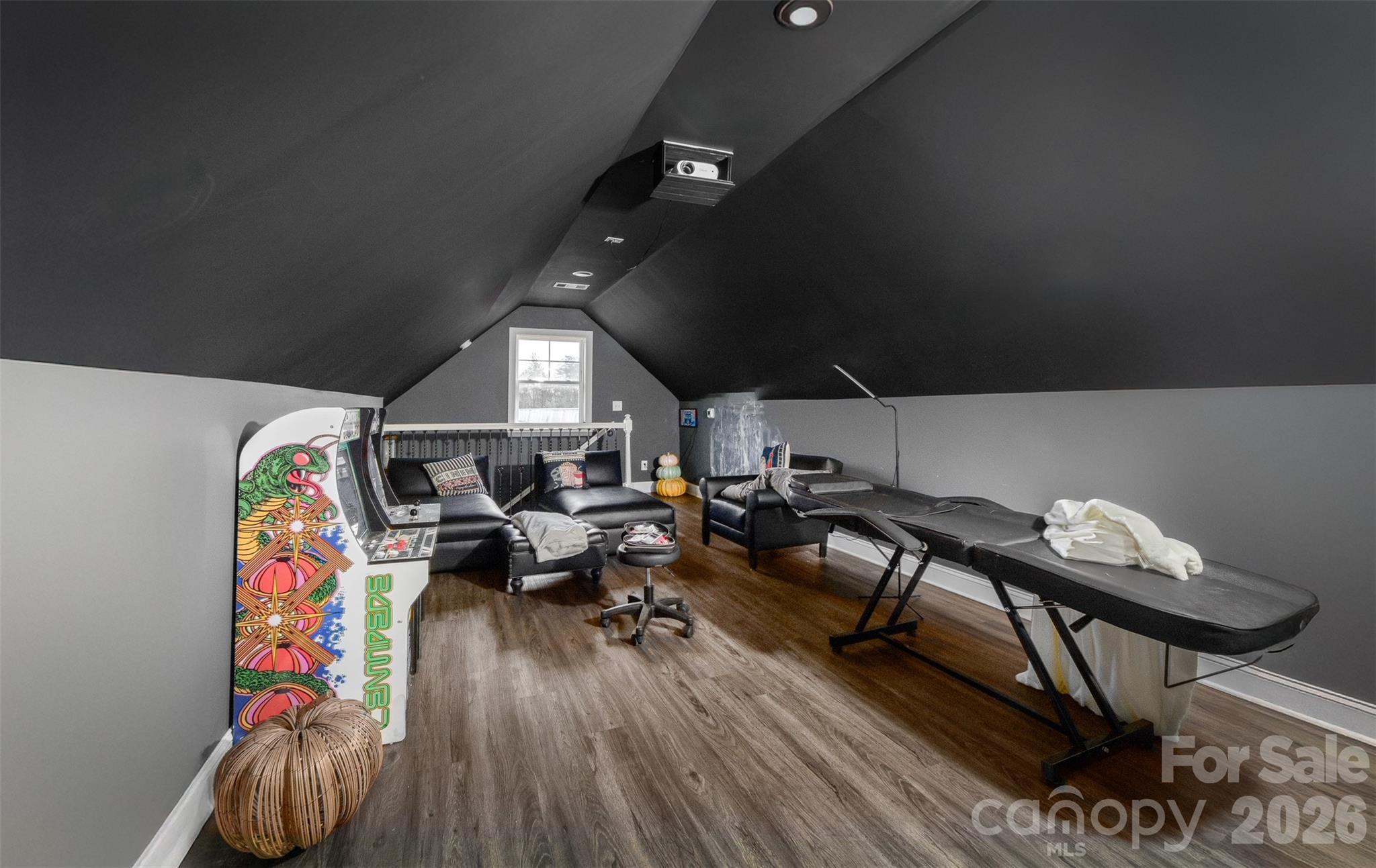 210 florham Drive — Dallas