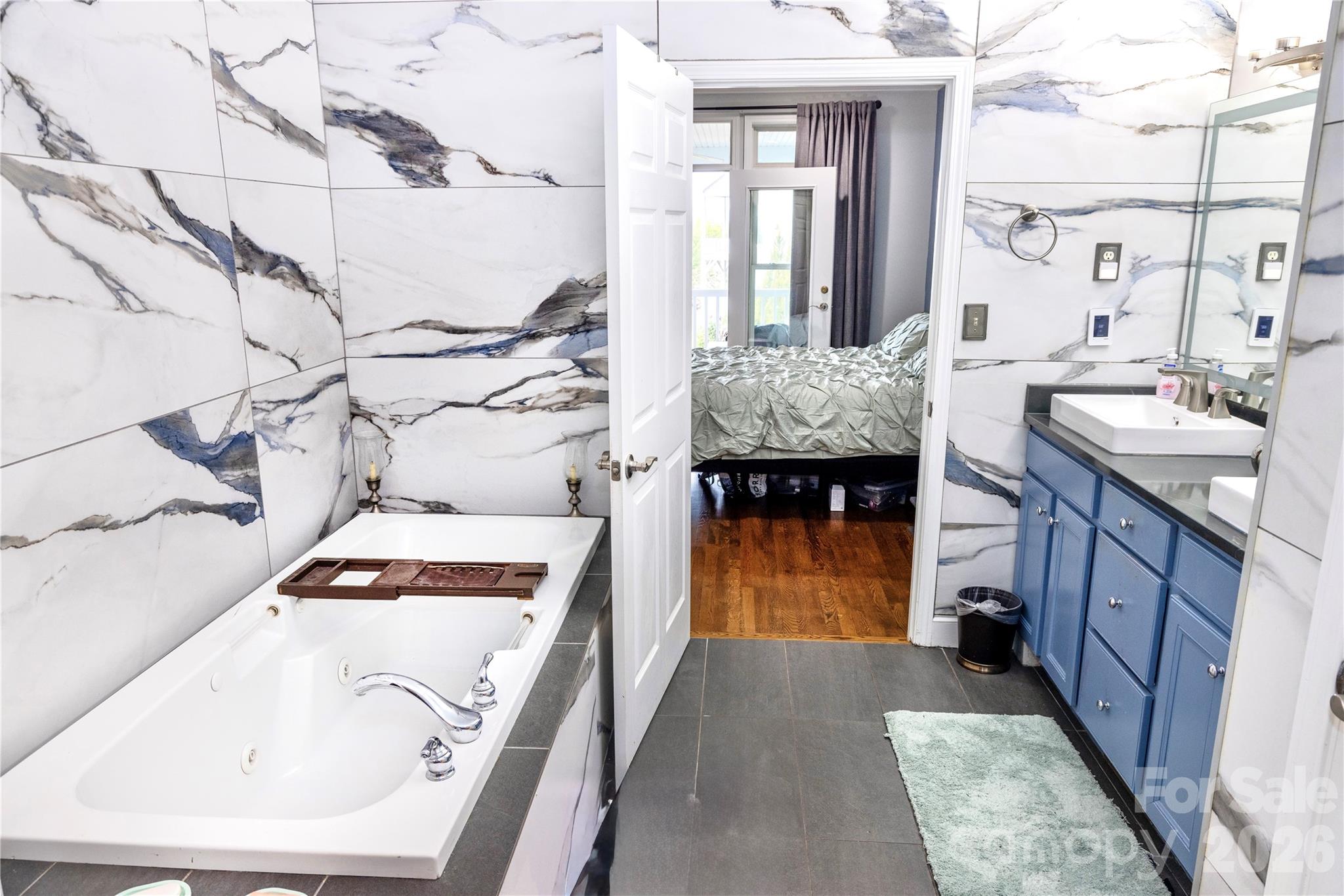 5 Gemini Heights — Weaverville