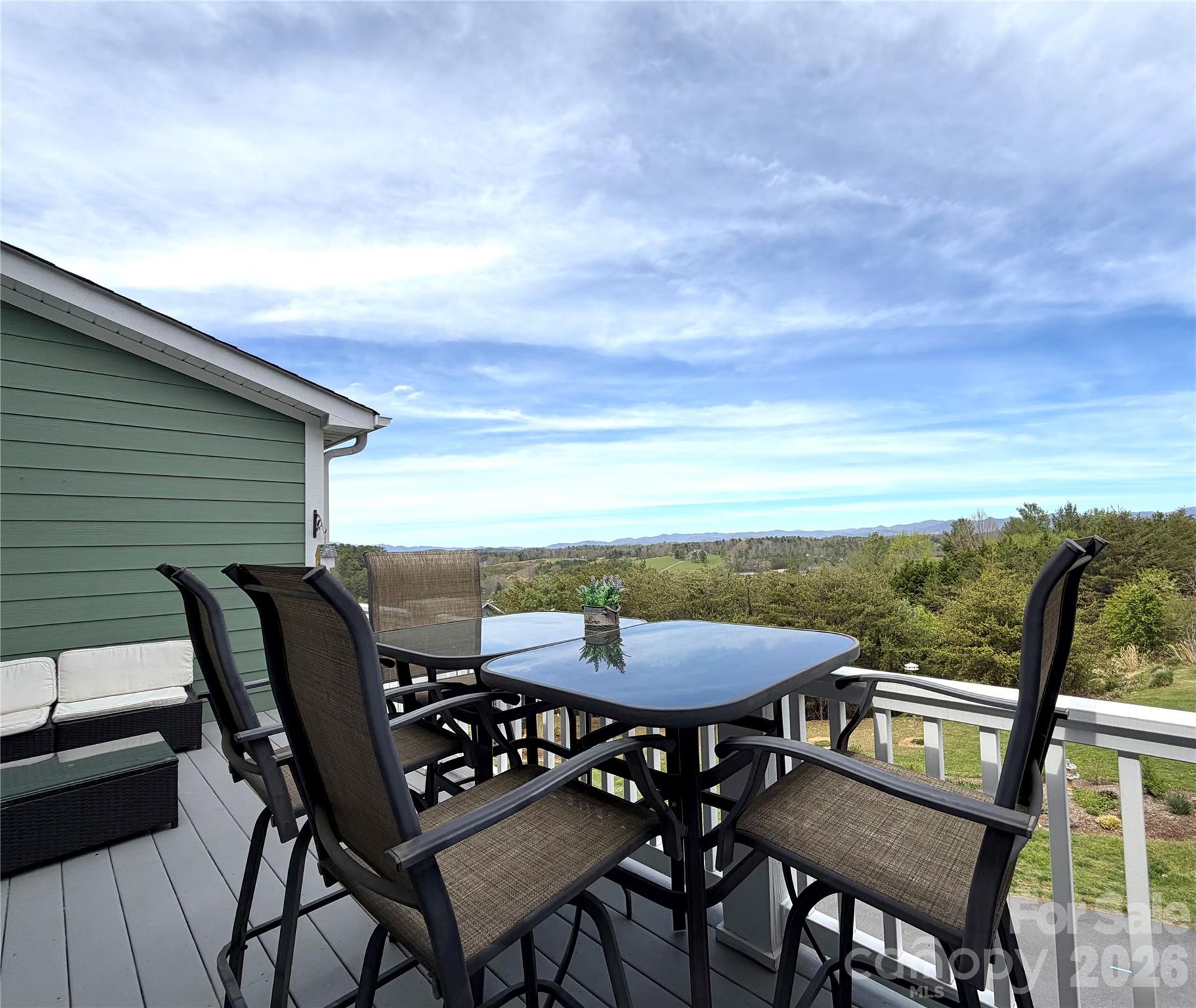 5 Gemini Heights — Weaverville