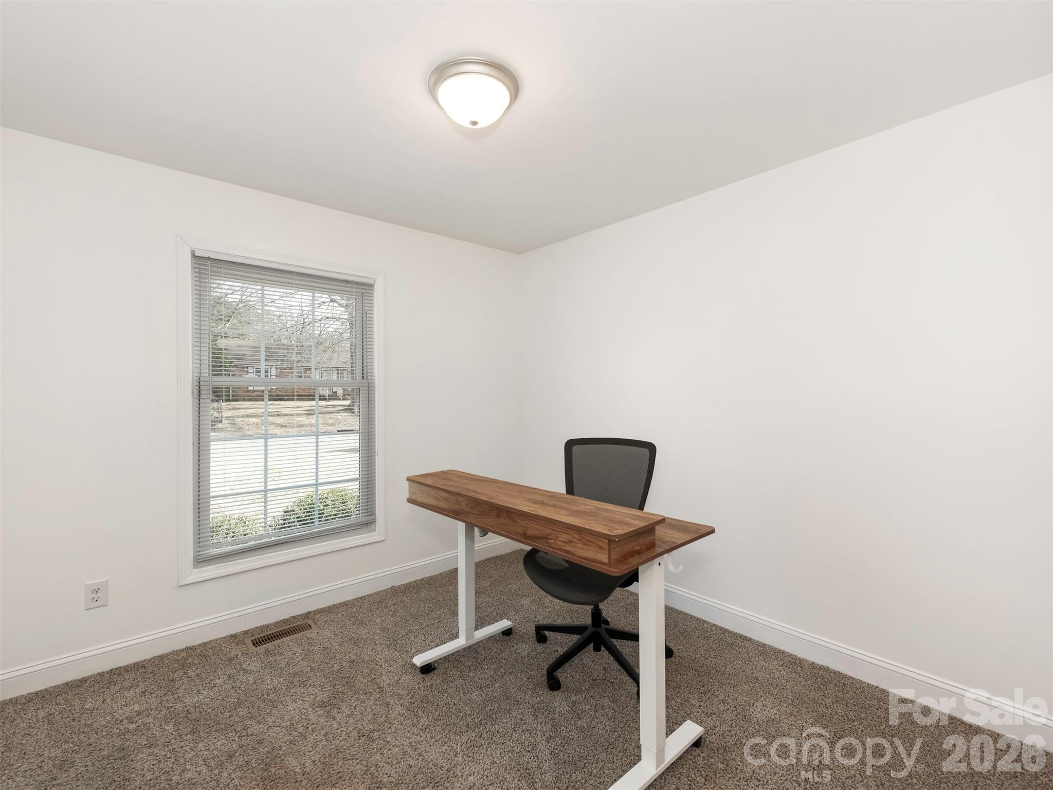 4014 Fieldcrest Road — Charlotte