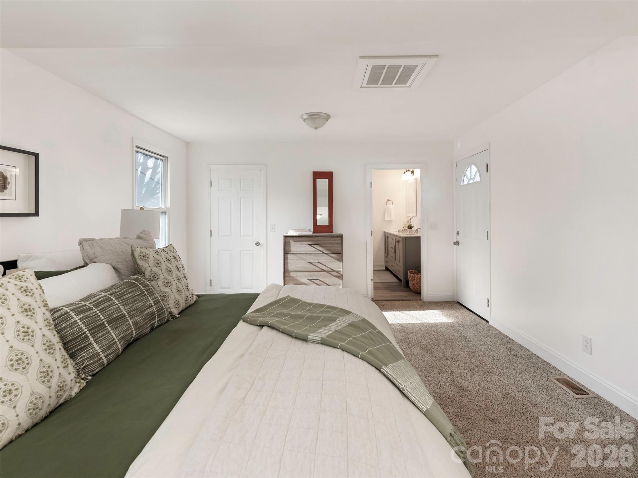 4014 Fieldcrest Road — Charlotte