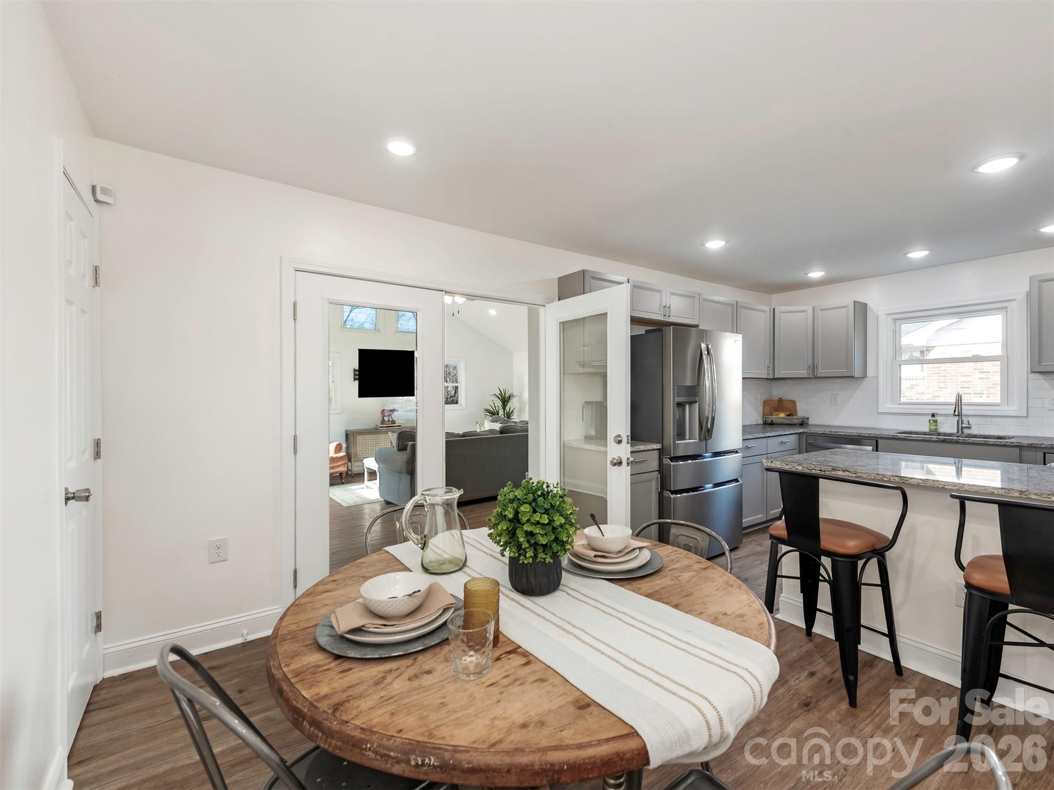 4014 Fieldcrest Road — Charlotte