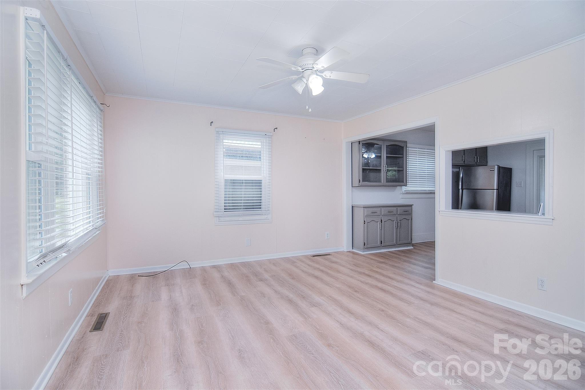 135 Oak Grove Road — Statesville