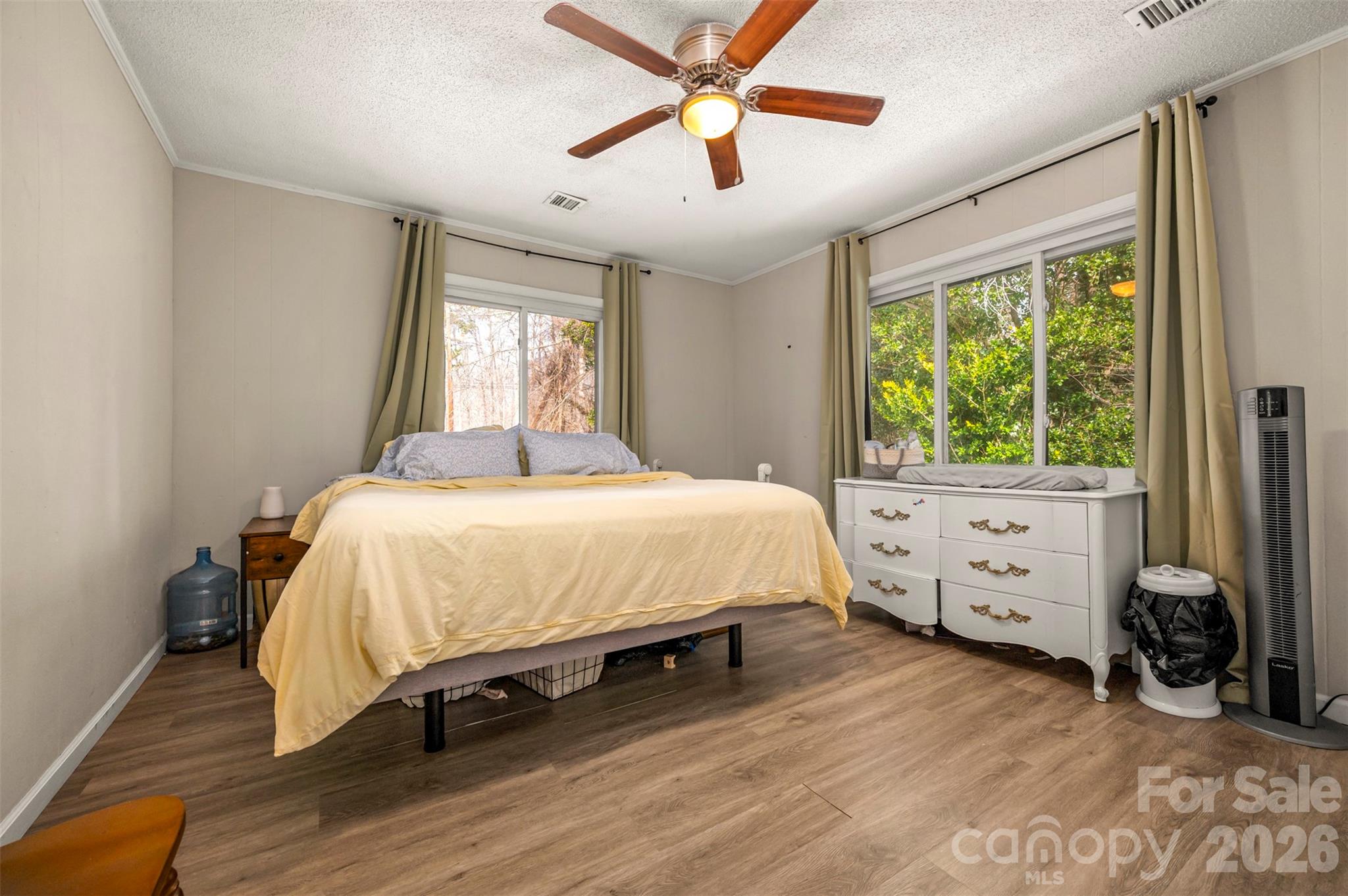 1685 Lynn Road — Columbus