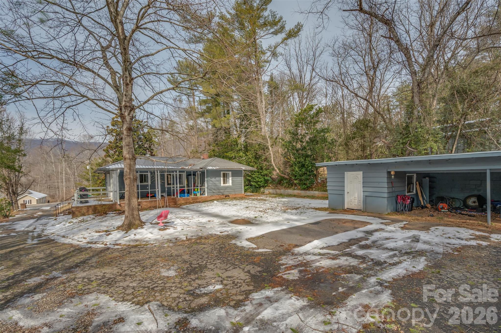 1685 Lynn Road — Columbus