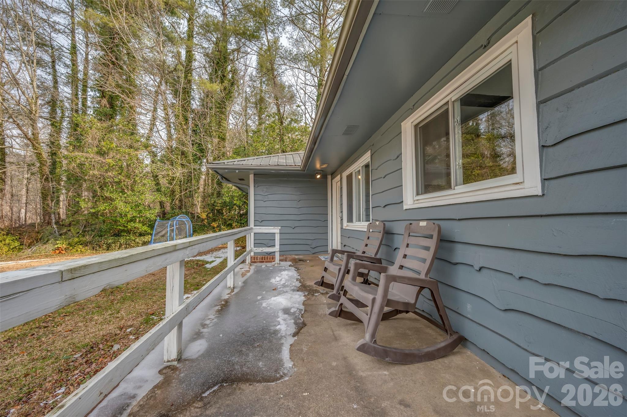 1685 Lynn Road — Columbus