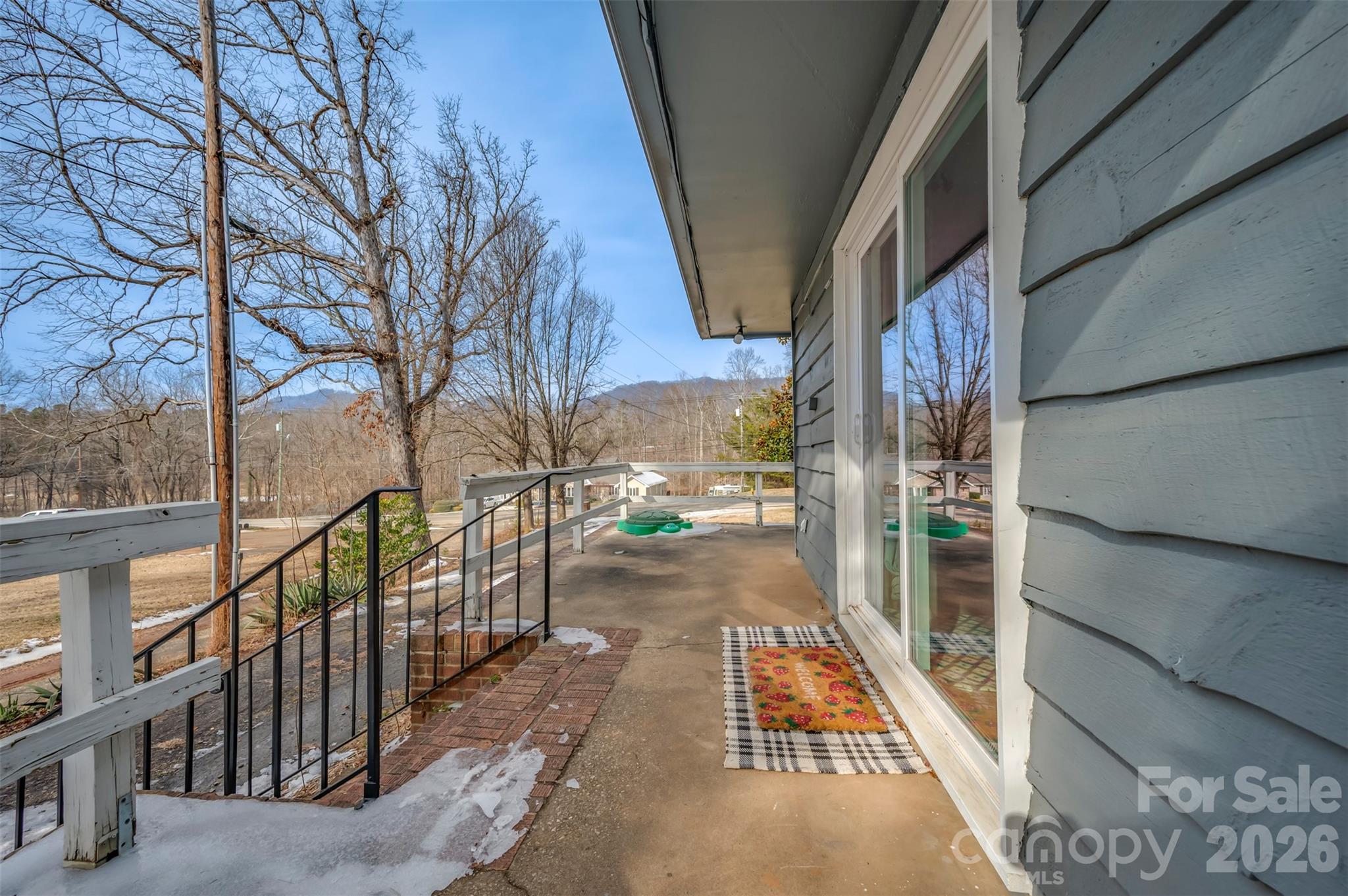 1685 Lynn Road — Columbus