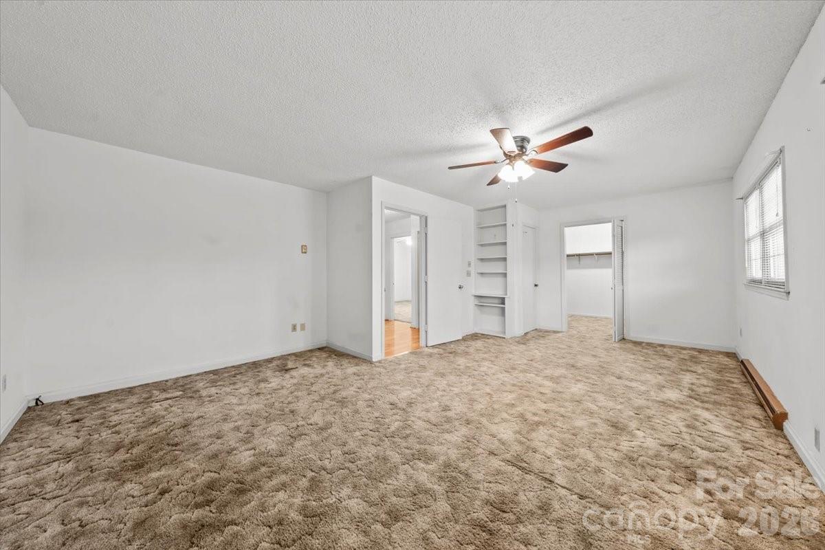 372 Holly Hills Drive — Troy