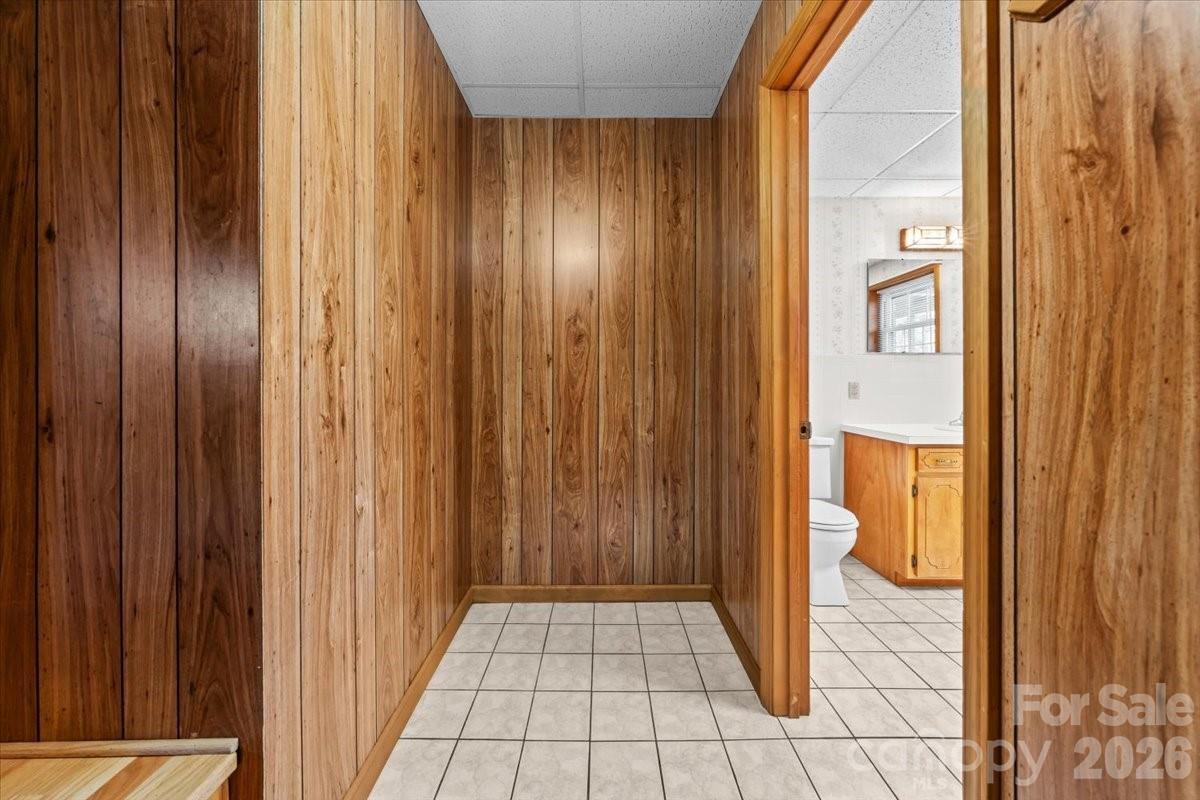 372 Holly Hills Drive — Troy