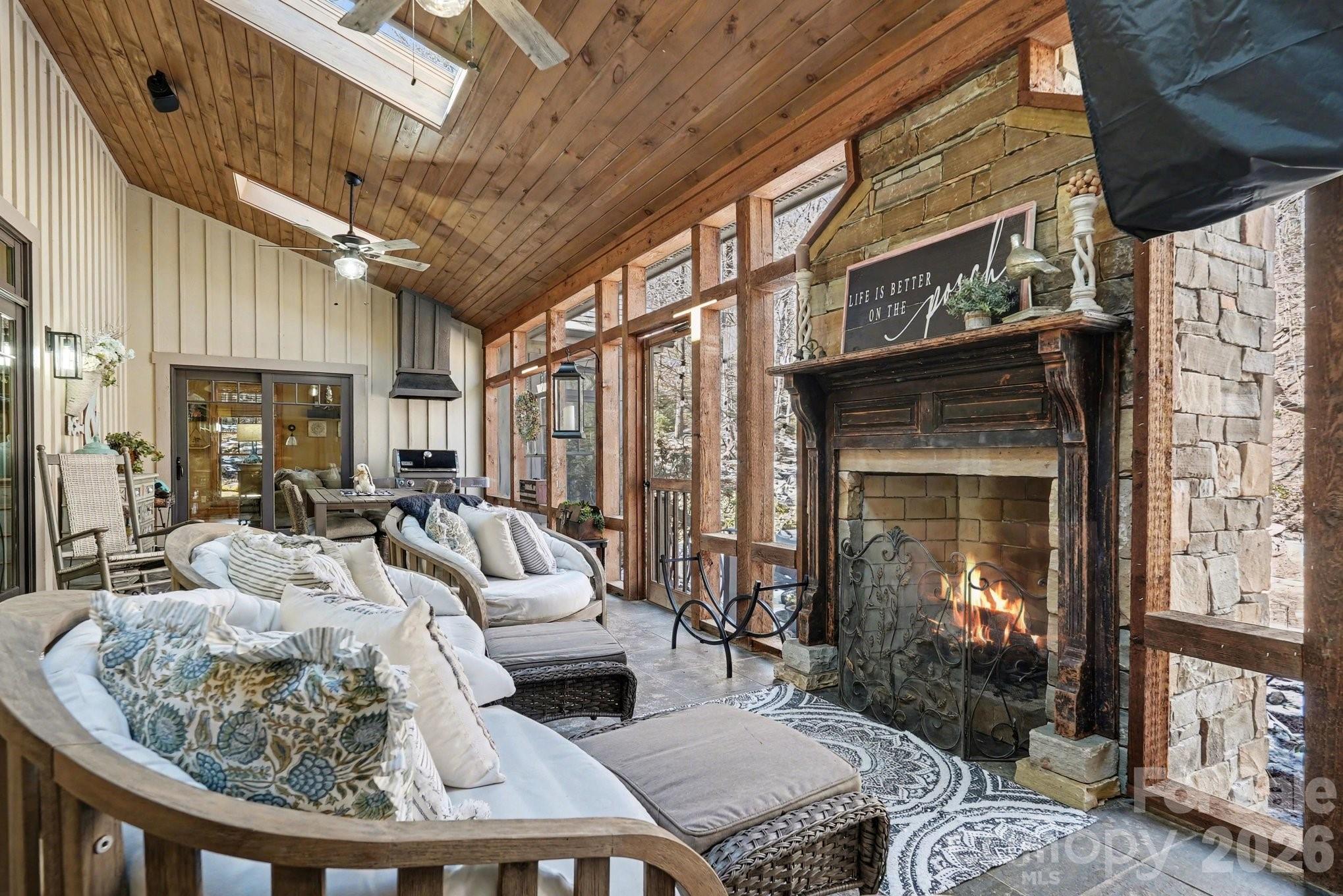 2554 Deep Gap Farm Road — Mill Spring