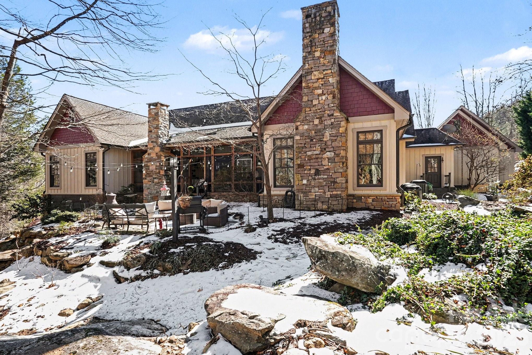 2554 Deep Gap Farm Road — Mill Spring