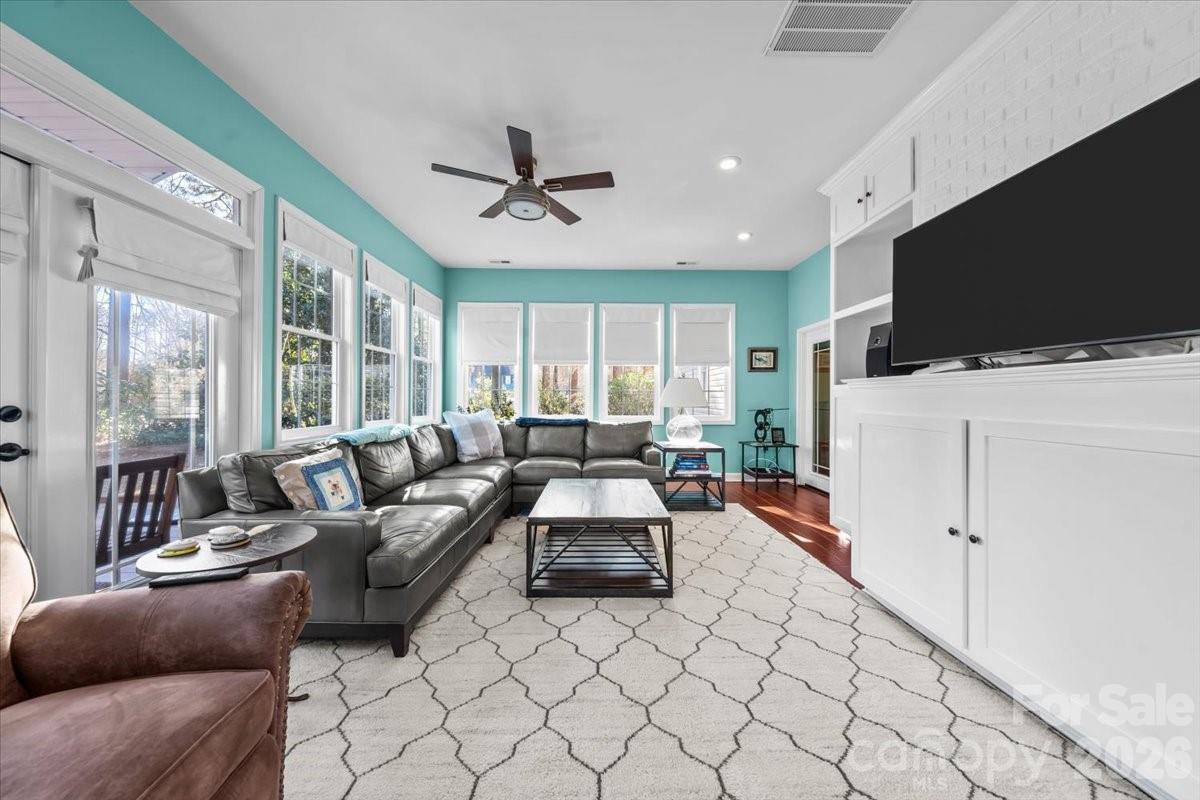 7980 Glasgow Drive — Laurinburg