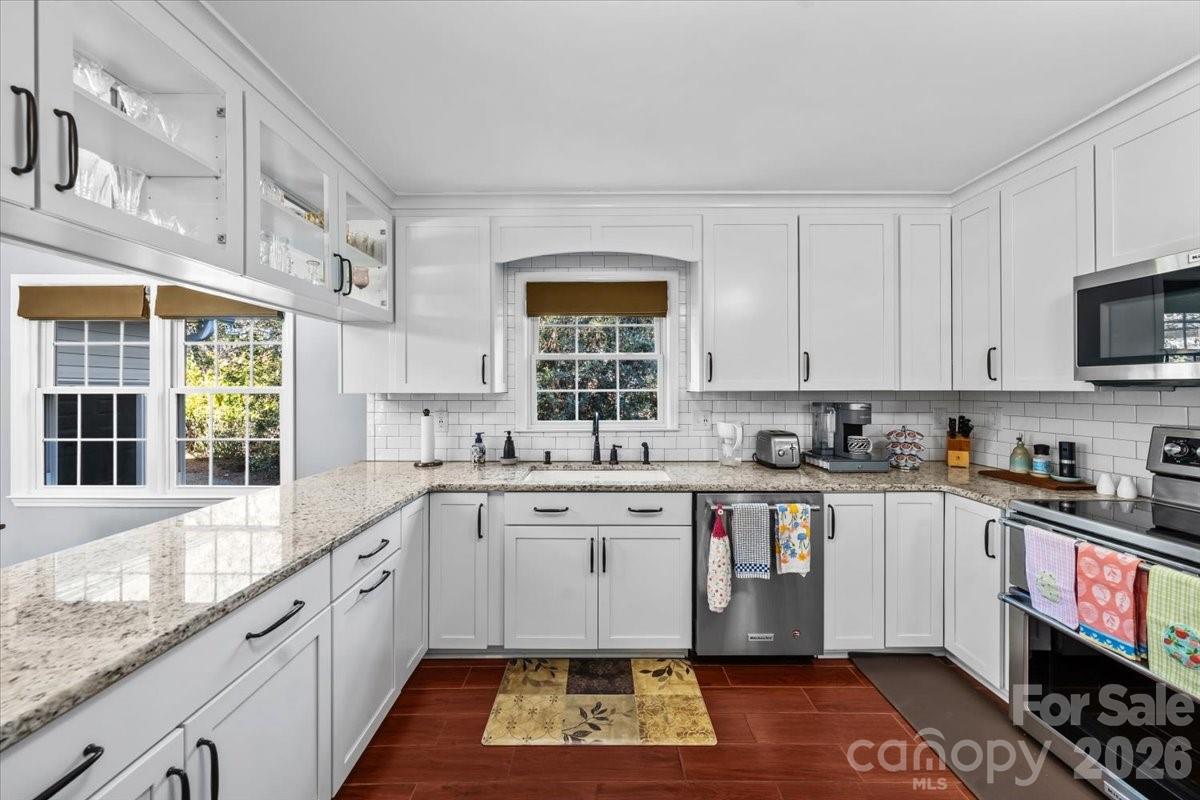 7980 Glasgow Drive — Laurinburg