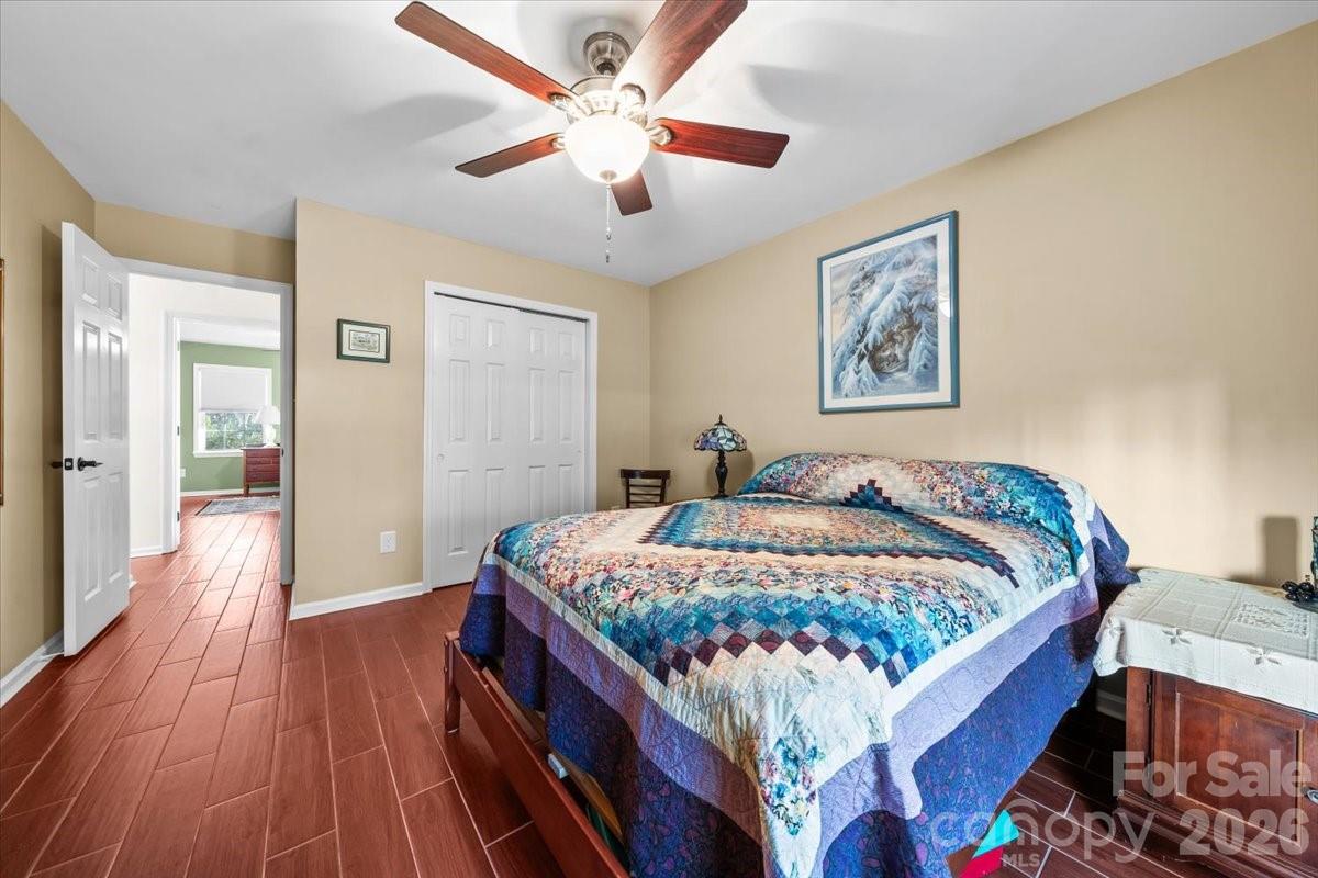 7980 Glasgow Drive — Laurinburg