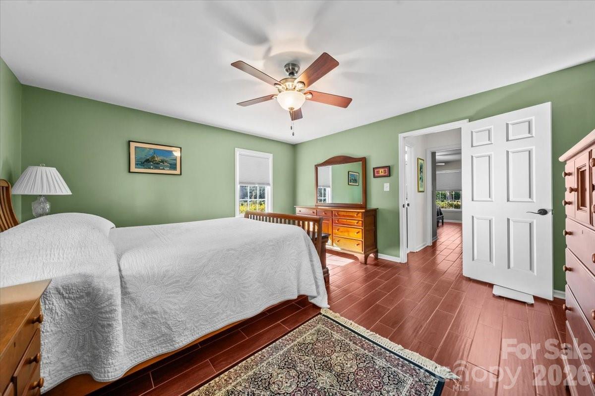 7980 Glasgow Drive — Laurinburg