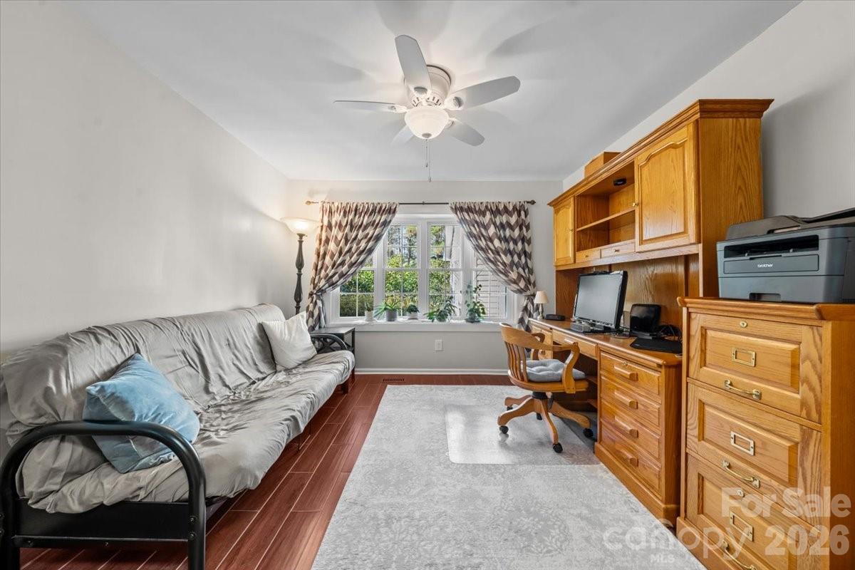 7980 Glasgow Drive — Laurinburg